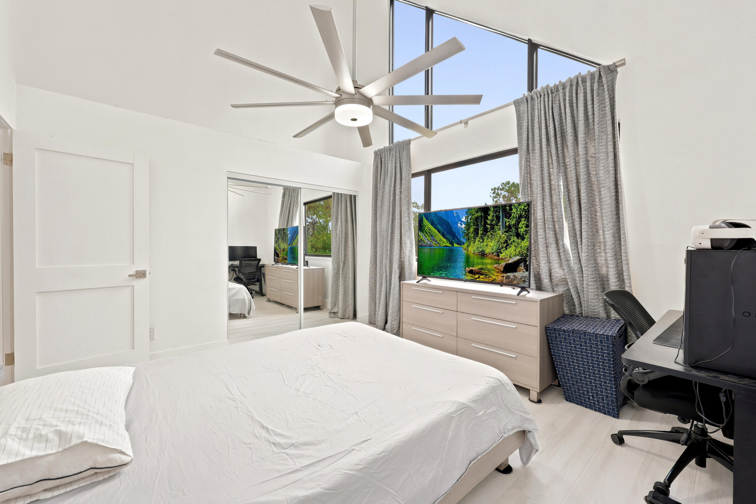 The Acreage - Residential