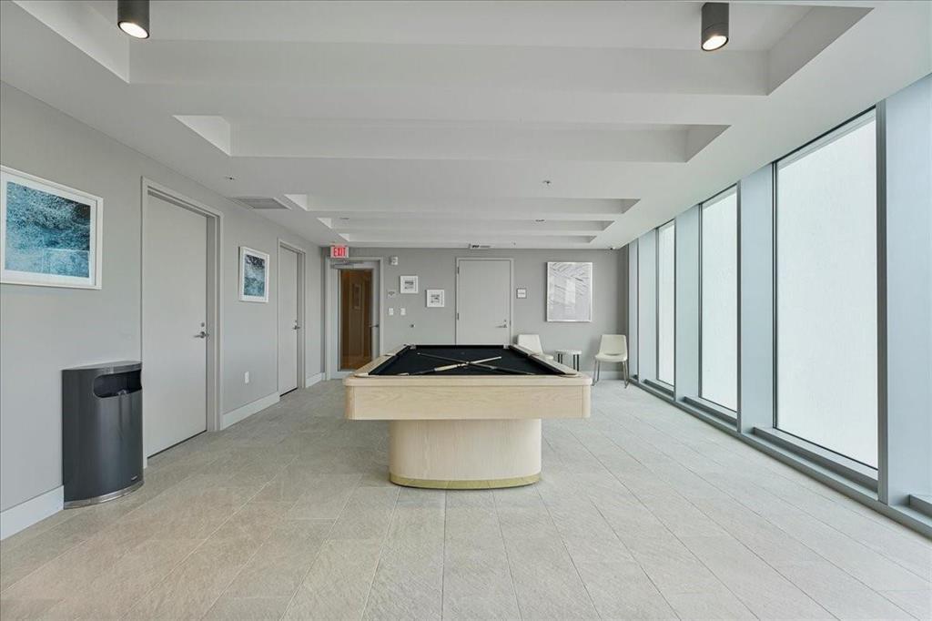RIVA CONDOMINIUM - Residential