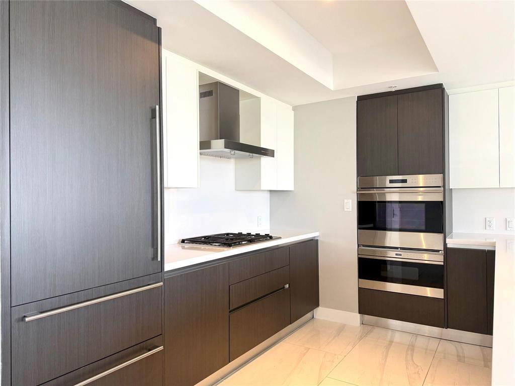 RIVA CONDOMINIUM - Residential