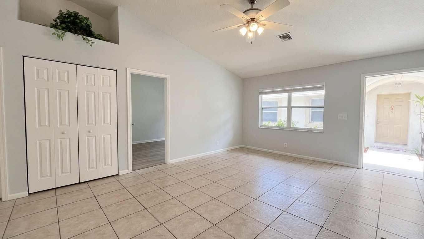 SUGAR POND MANOR OF WELLINGTON - Residential Lease
