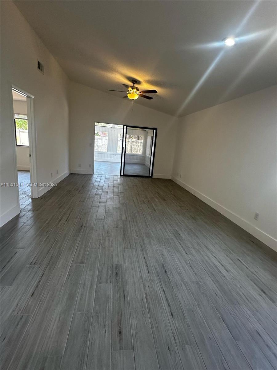 UNIVERSITY PARK PARCELS 1 & 2 - Residential Lease