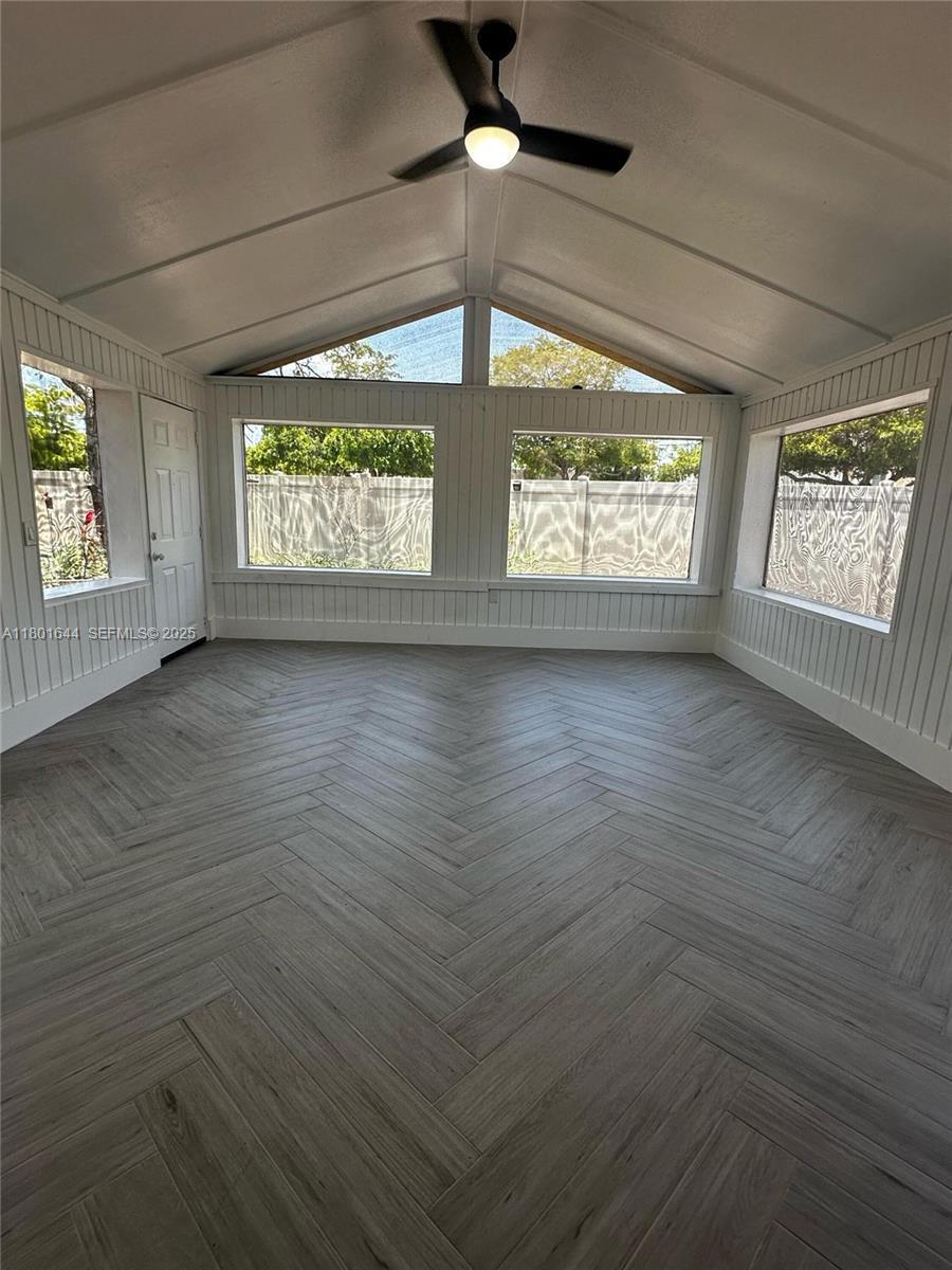 UNIVERSITY PARK PARCELS 1 & 2 - Residential Lease