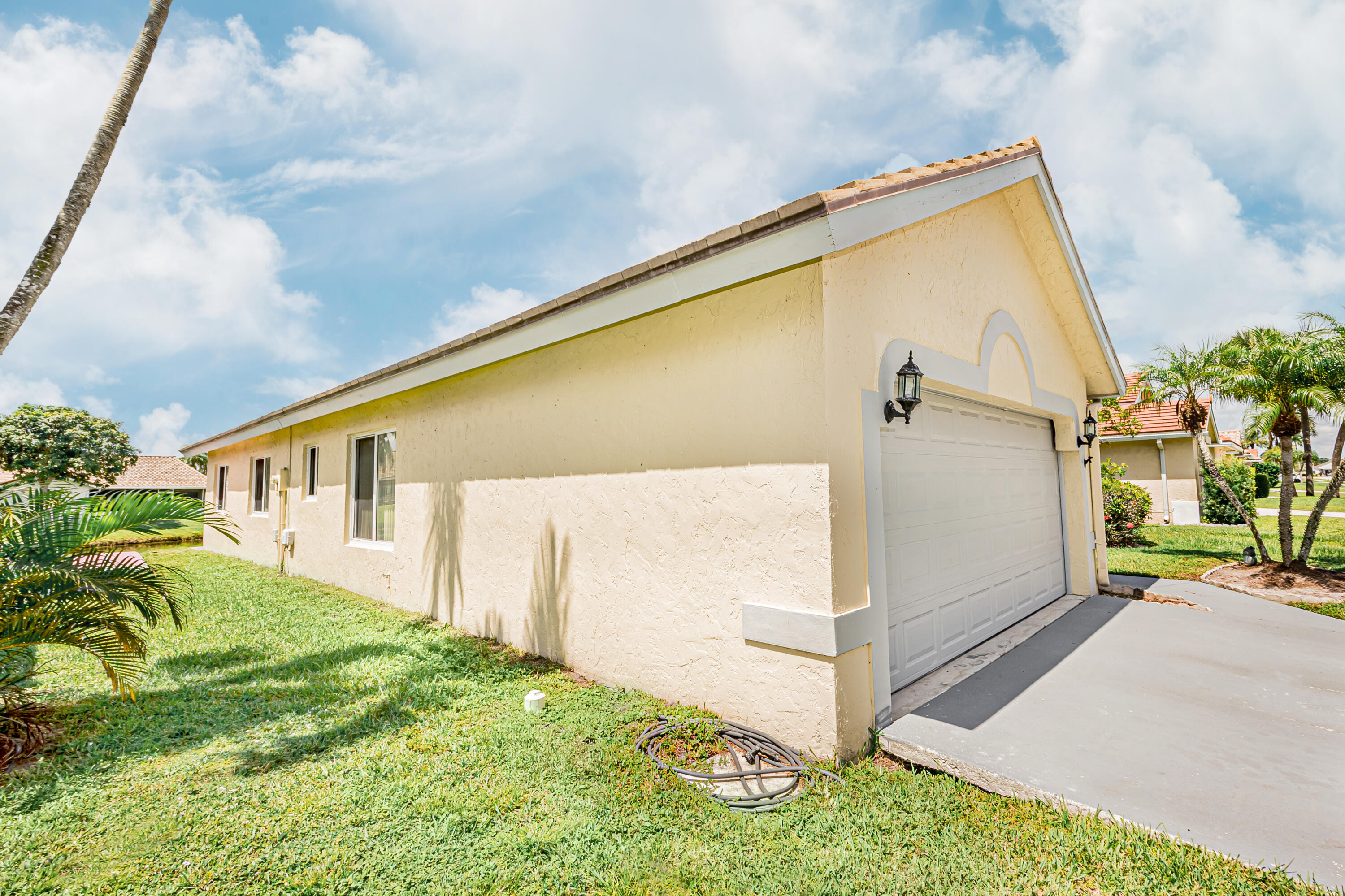 RAINBOW LAKES 2 - Residential Lease
