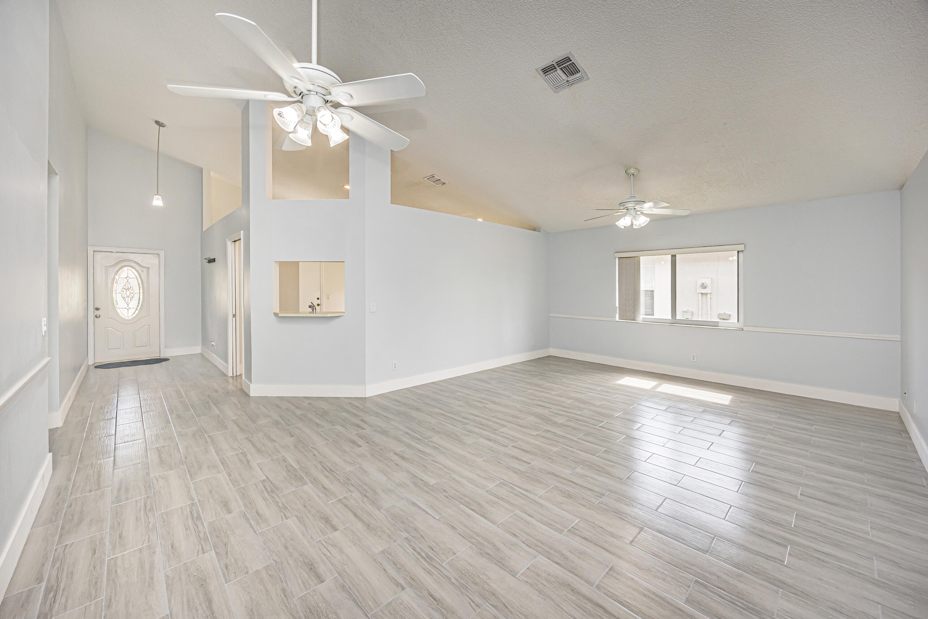 RAINBOW LAKES 2 - Residential Lease