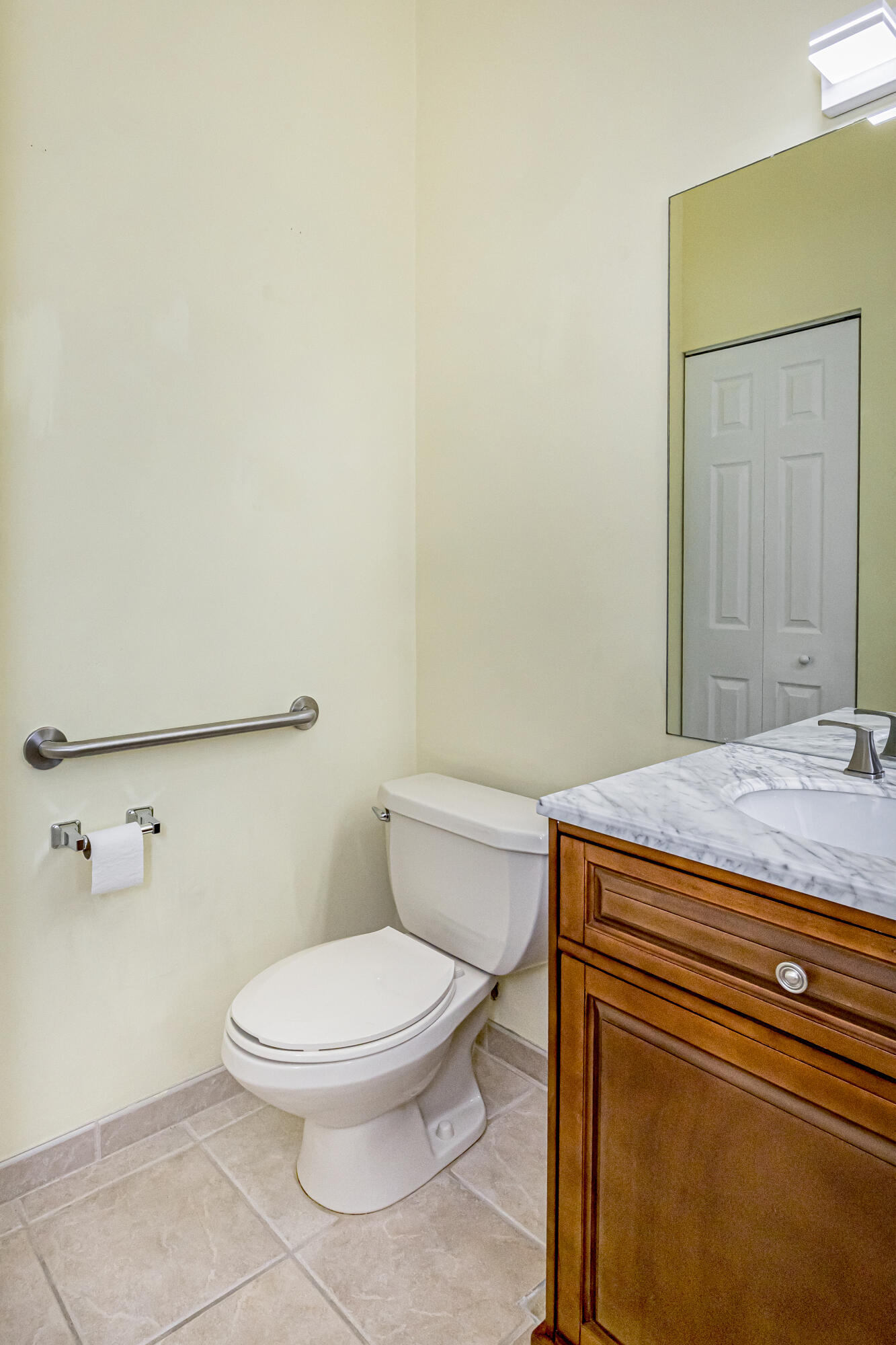 RAINBOW LAKES 2 - Residential Lease