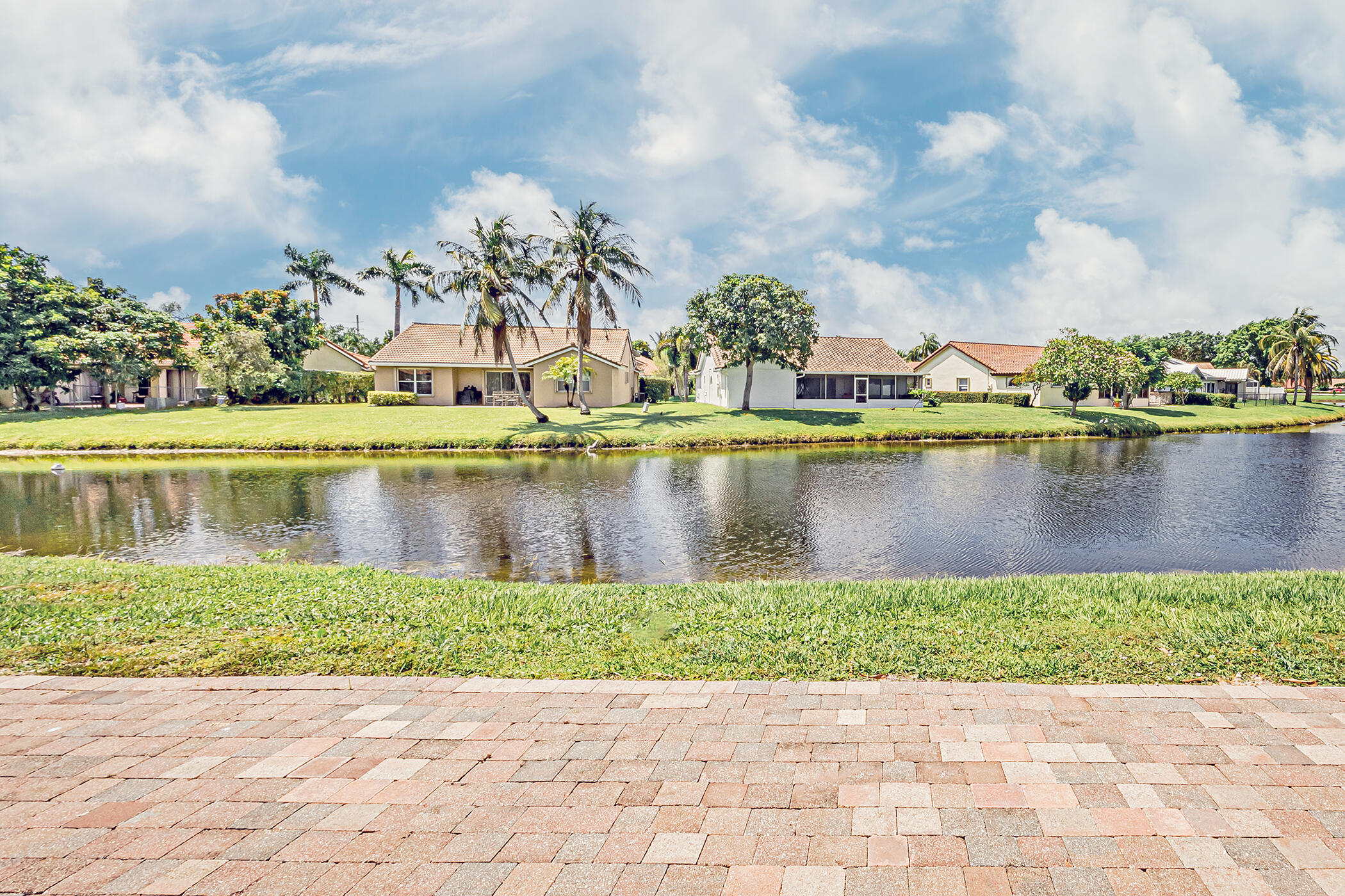 RAINBOW LAKES 2 - Residential Lease