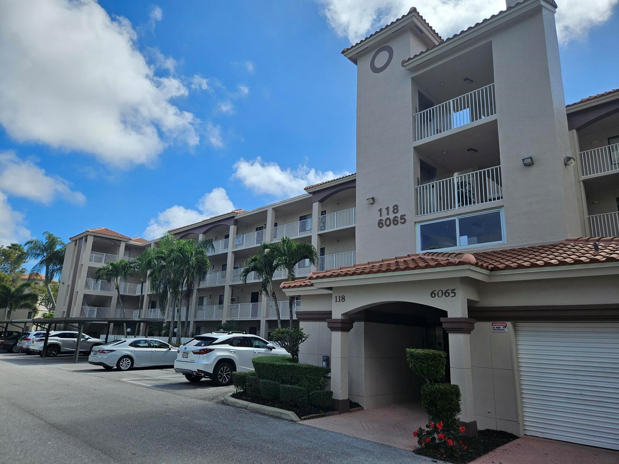 HUNTINGTON POINTE - Residential