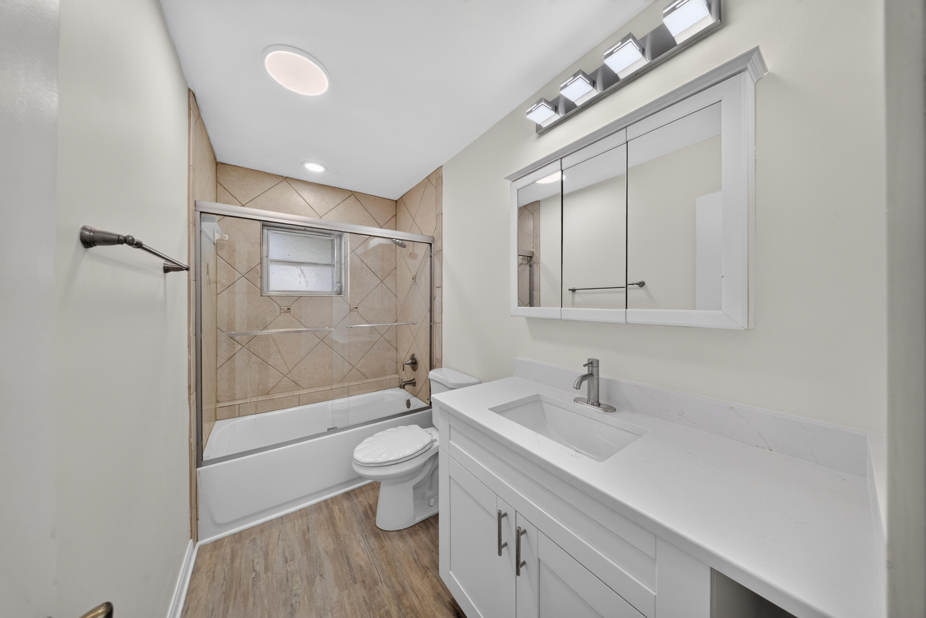 RIVER PARK UNIT 1 - Residential