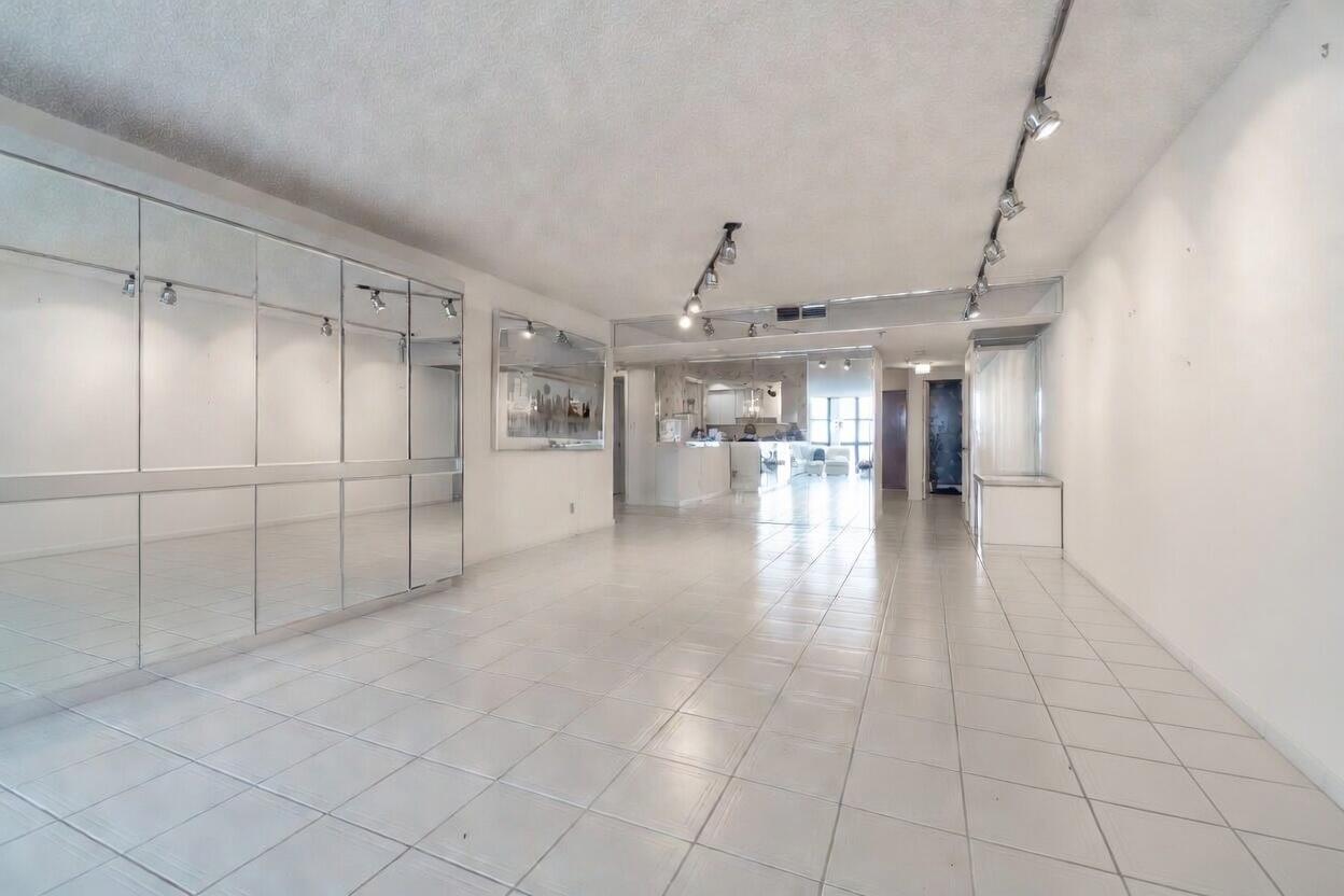 HILLSBORO OCEAN CLUB CONDO - Residential