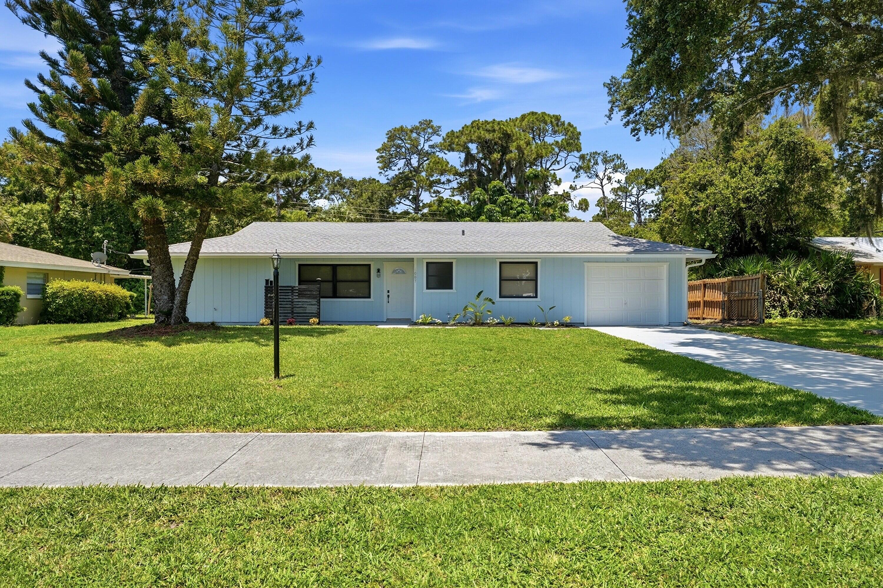 LAKEWOOD PARK UNIT 5 - Residential