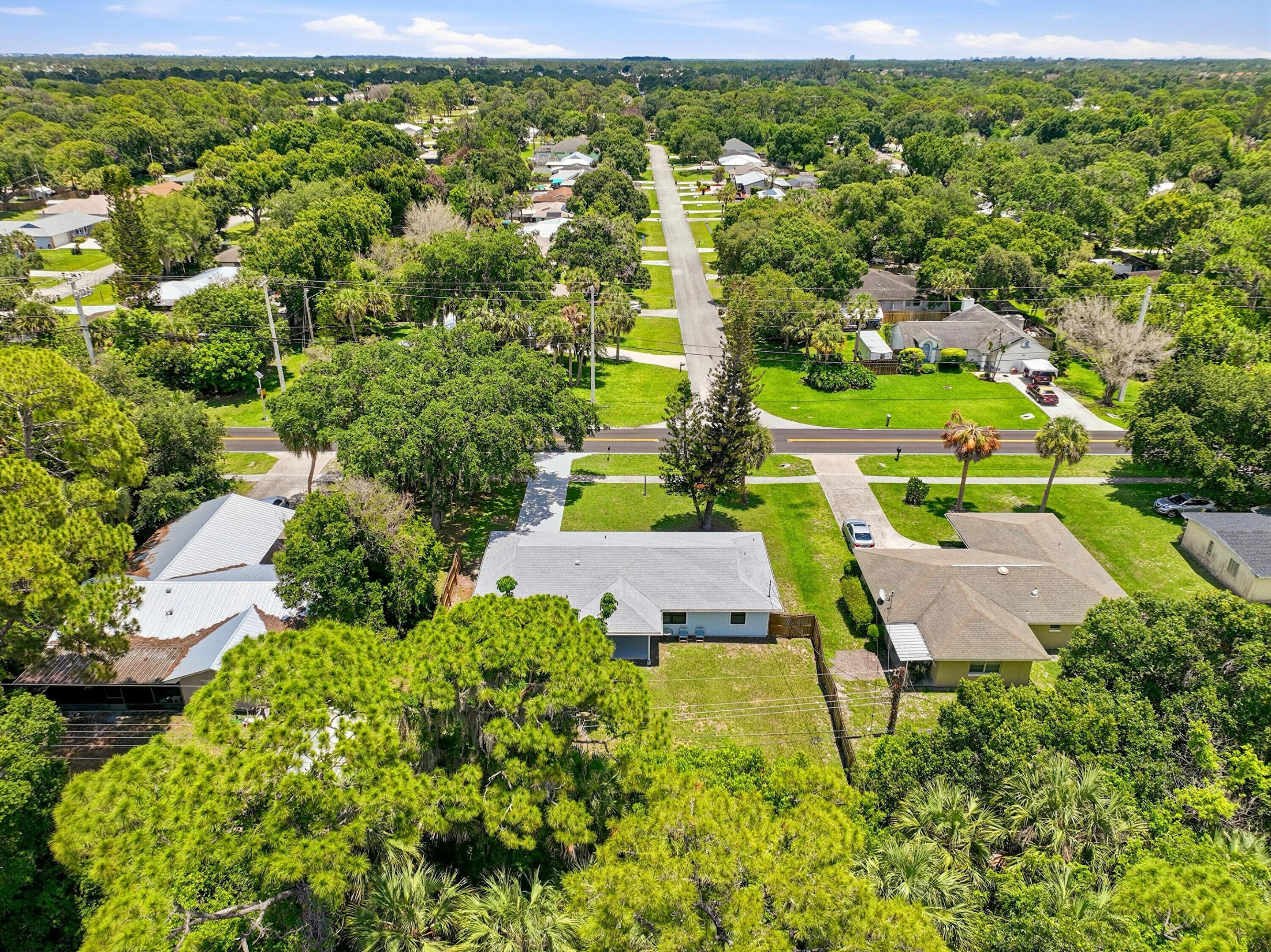 LAKEWOOD PARK UNIT 5 - Residential