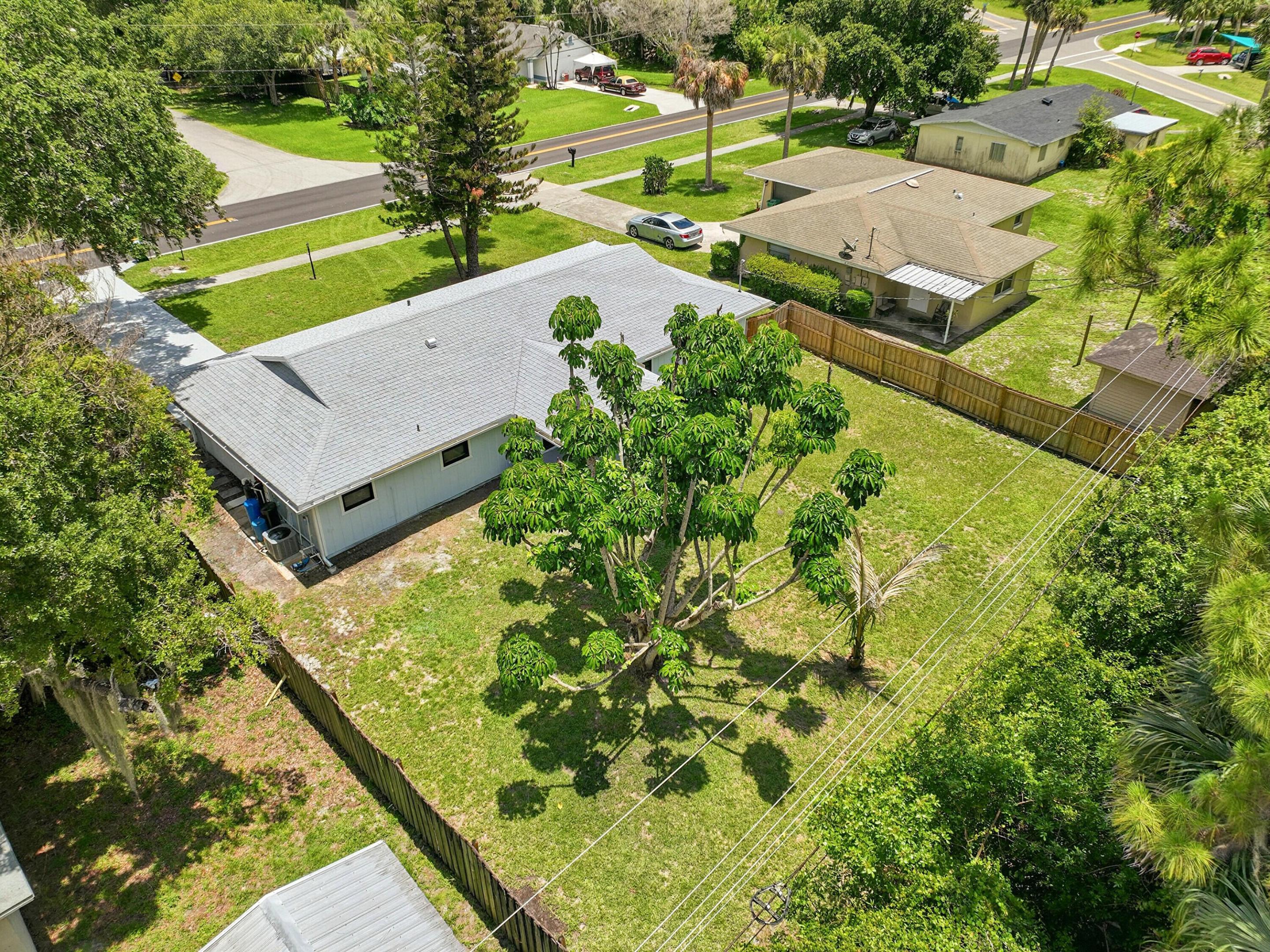 LAKEWOOD PARK UNIT 5 - Residential