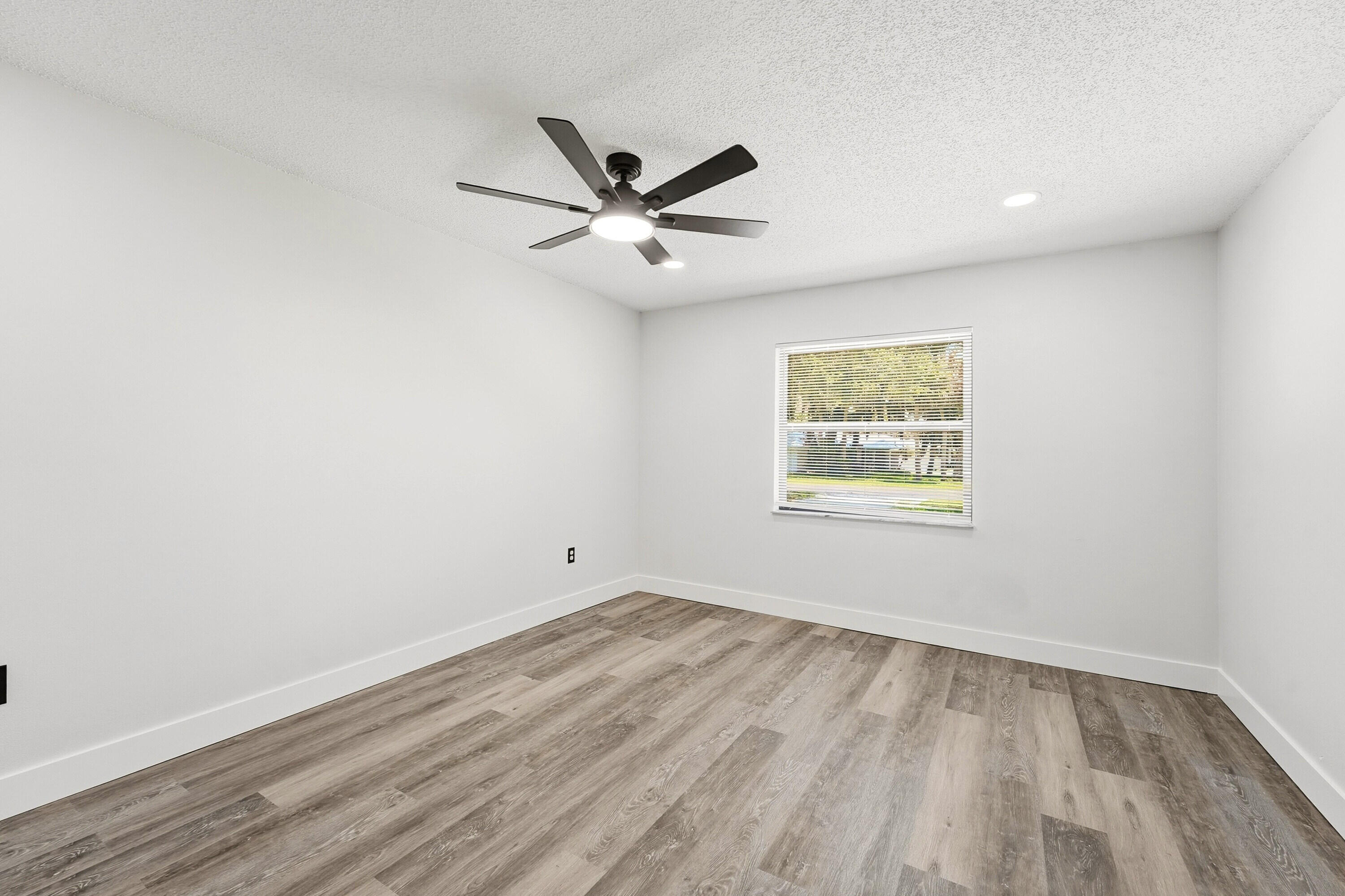 LAKEWOOD PARK UNIT 5 - Residential