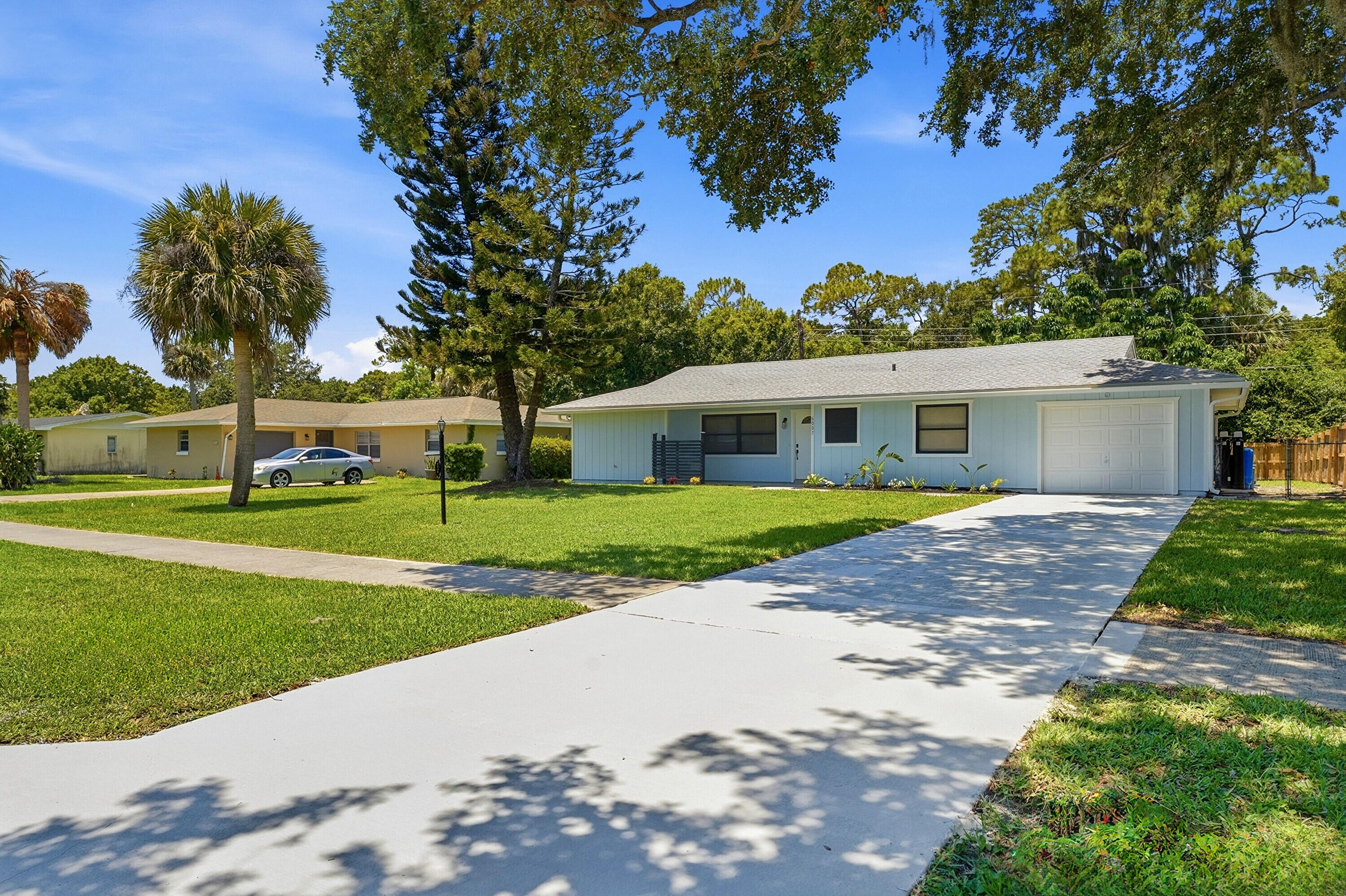 Fully remodeled and move-in ready! This 2-bedroom, 2-bathroom home in Lakewood Park features a (2018) roof and (2018) water heater (BRAND NEW) AC system inside and out. Inside, the open concept floor plan is enhanced by recessed lighting and waterproof Vinyl flooring throughout. The updated kitchen offers brand new cabinets, countertops, and a built in countertop peninsula for additional countertop space. The range and microwave are new. Both the primary and guest bathrooms have been fully renovated with modern finishes. Outside, the spacious backyard provides ample room for outdoor enjoyment and future possibilities. Conveniently located near local shopping, dining, parks, and major roadways. A great opportunity to own a beautifully updated home with quality improvements throughout.