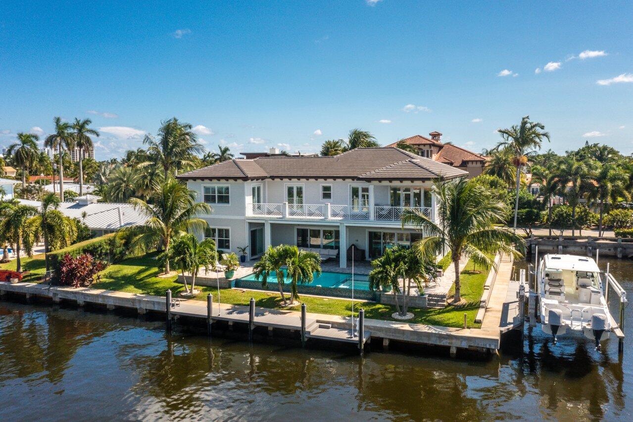 TROPIC ISLE - Residential