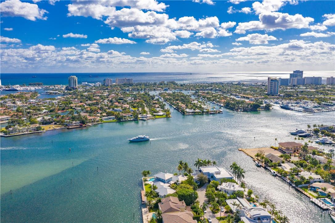 Lauderdale Harbors Sec A - Residential