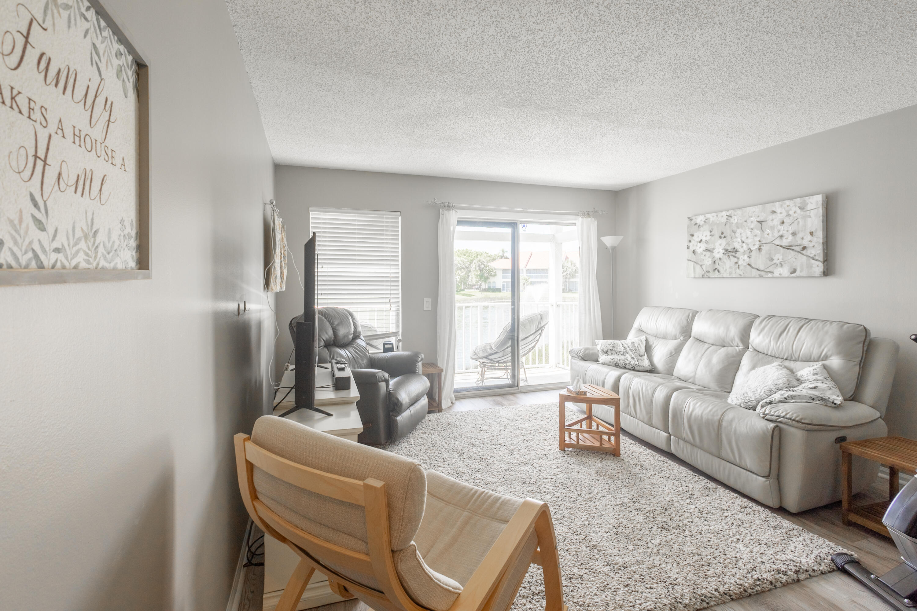 CYPRESS POINT CONDO - Residential Lease
