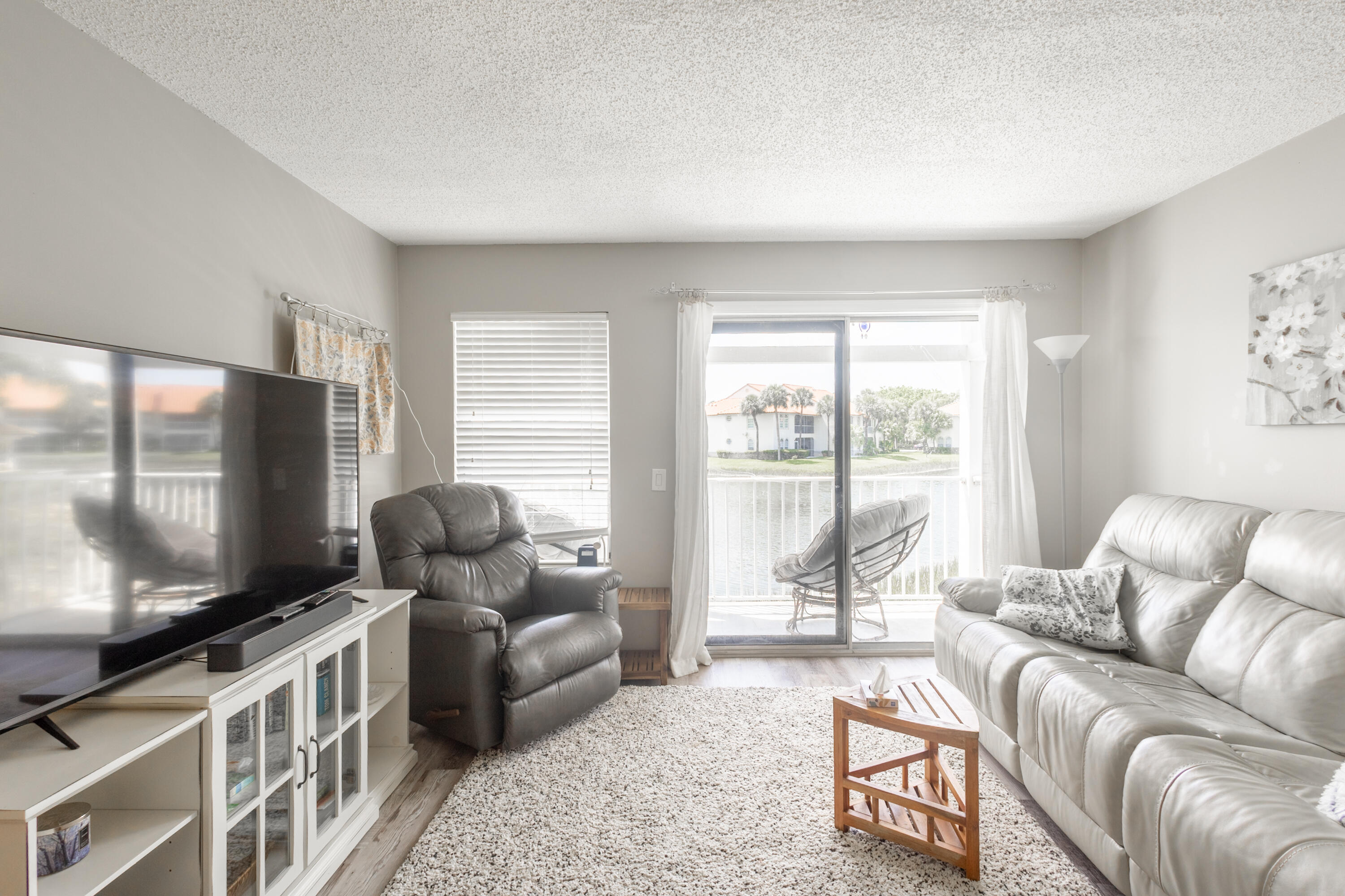 CYPRESS POINT CONDO - Residential Lease