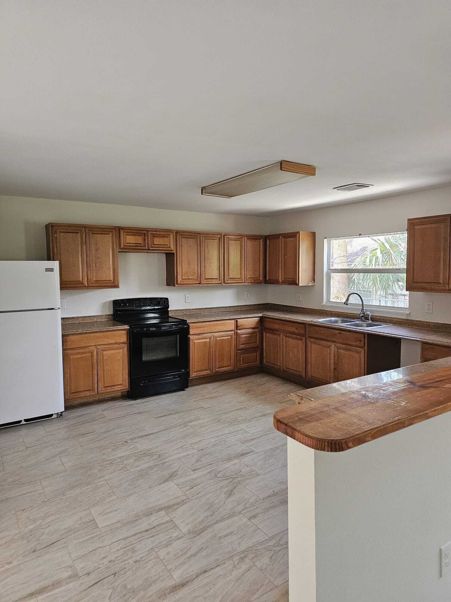 BONNYVIEW ADD 2 - Residential Lease
