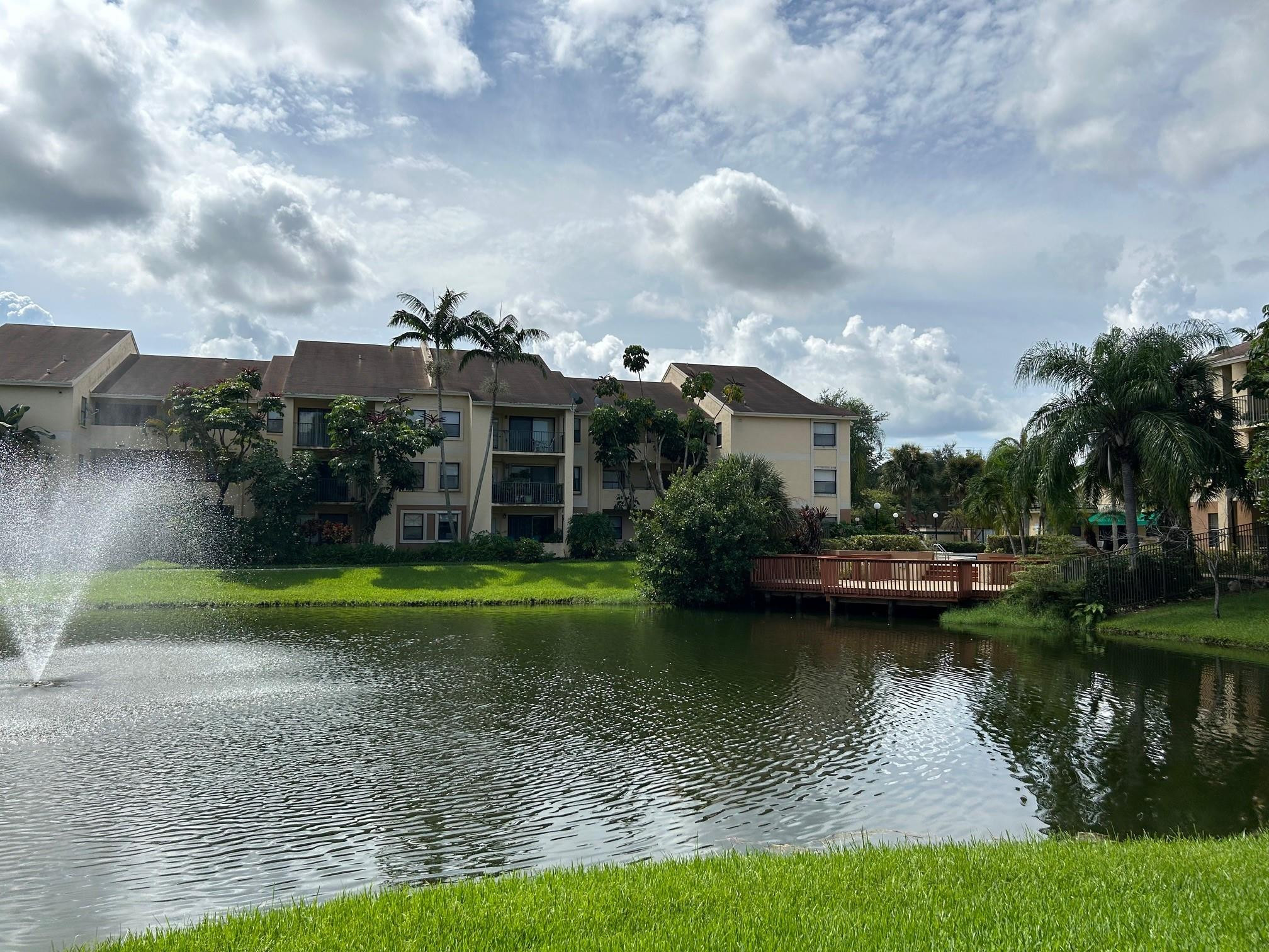 Summerbreeze Condominium - Residential