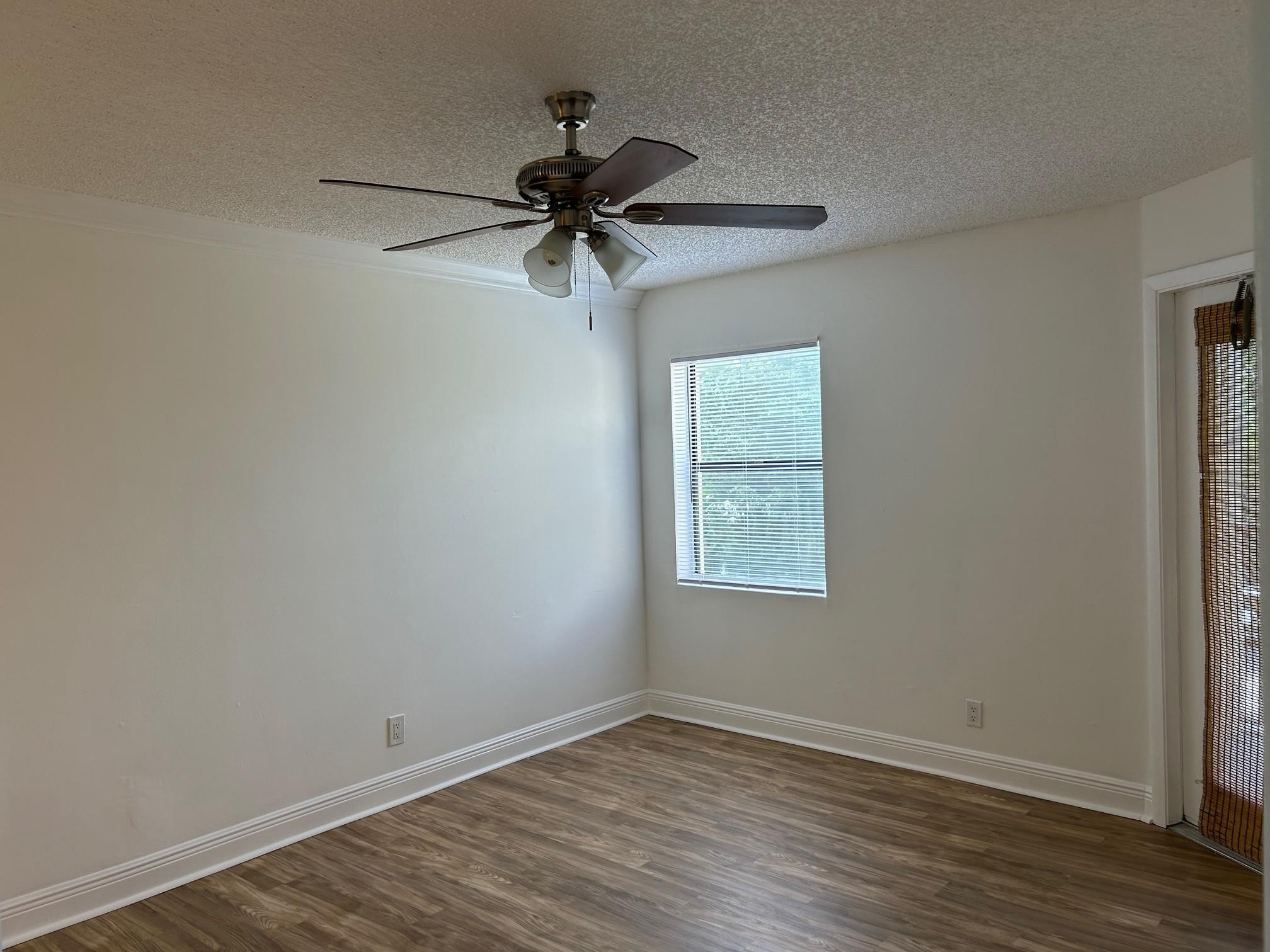 Summerbreeze Condominium - Residential