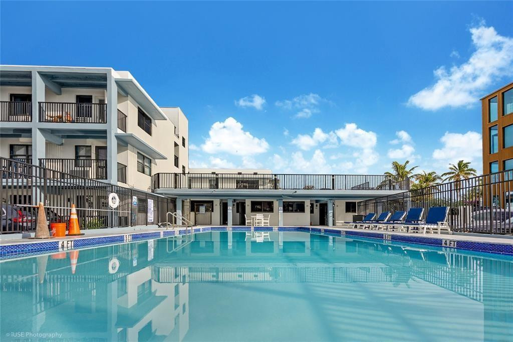 BEACH TERRACE RESORT - Residential