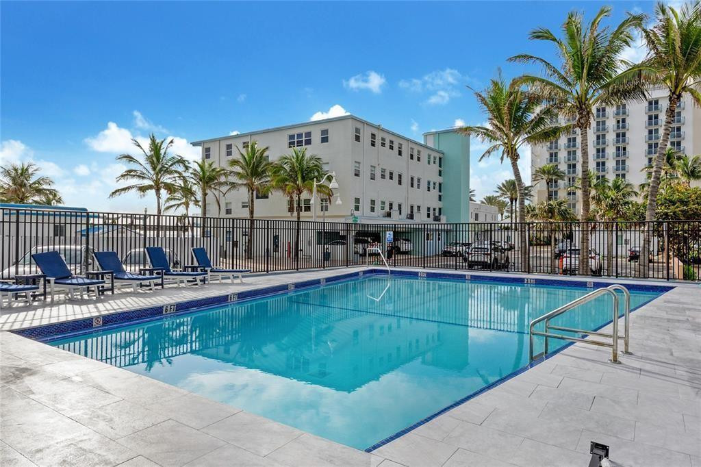 BEACH TERRACE RESORT - Residential