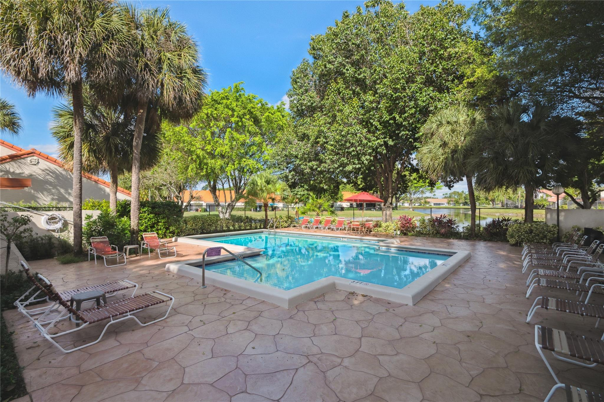 INDEPENDENCE BAY - Residential