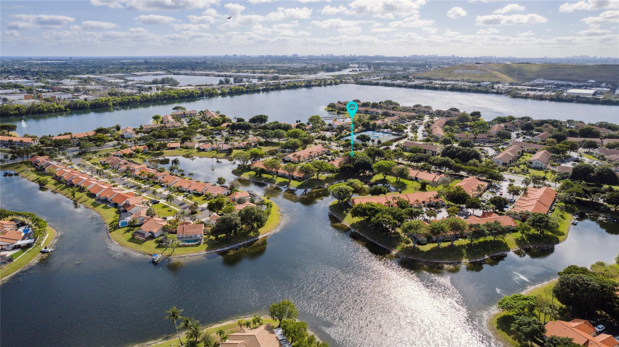INDEPENDENCE BAY - Residential