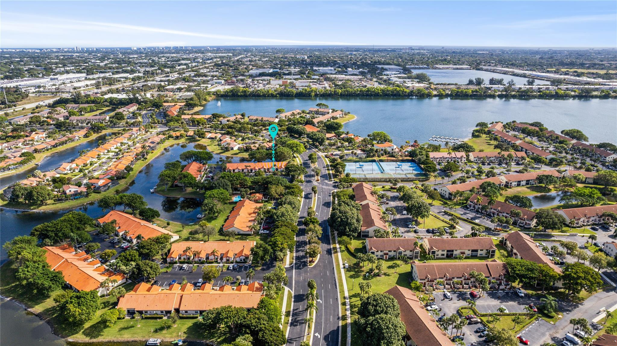 INDEPENDENCE BAY - Residential