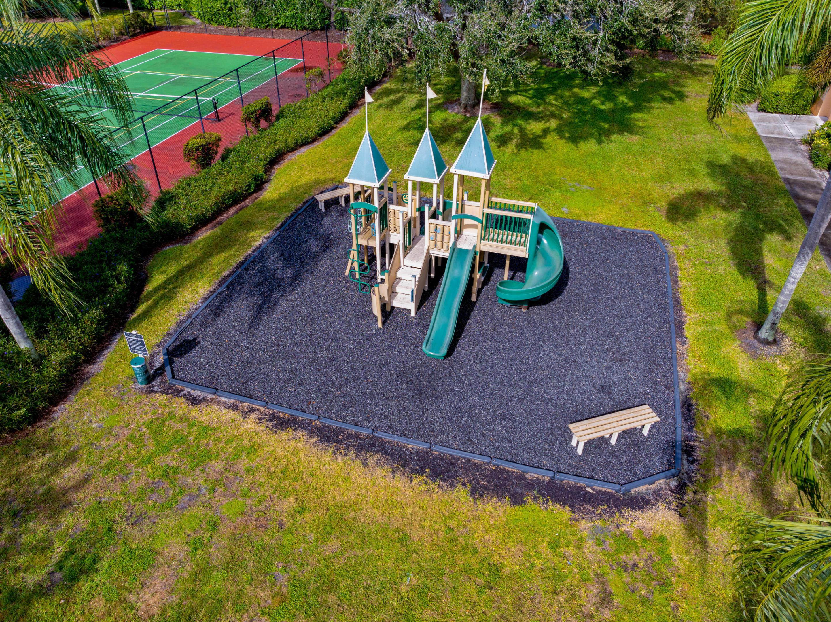 THE CLUB AT ST LUCIE WEST, A CONDOMINIUM - Residential