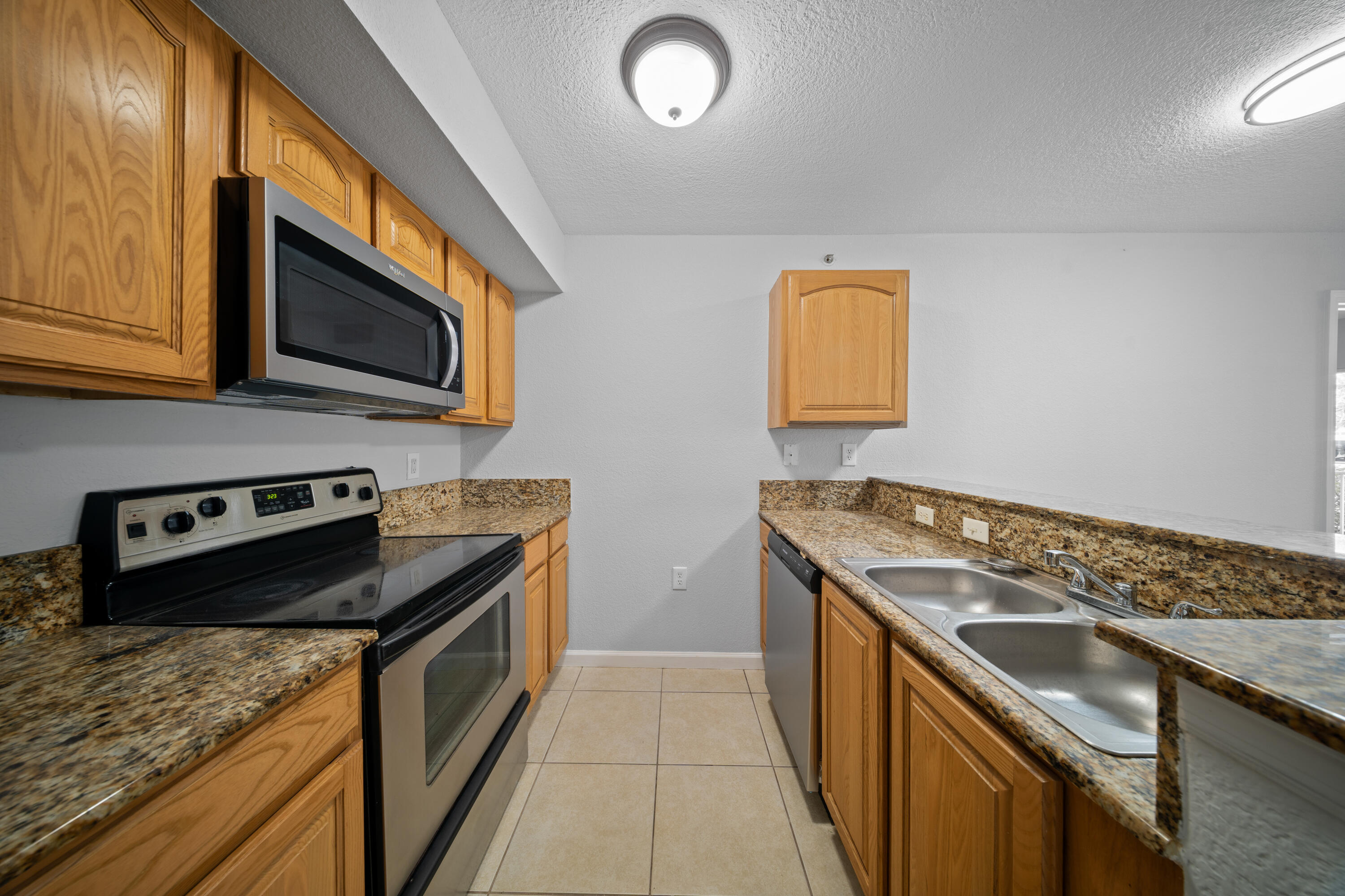 THE CLUB AT ST LUCIE WEST, A CONDOMINIUM - Residential