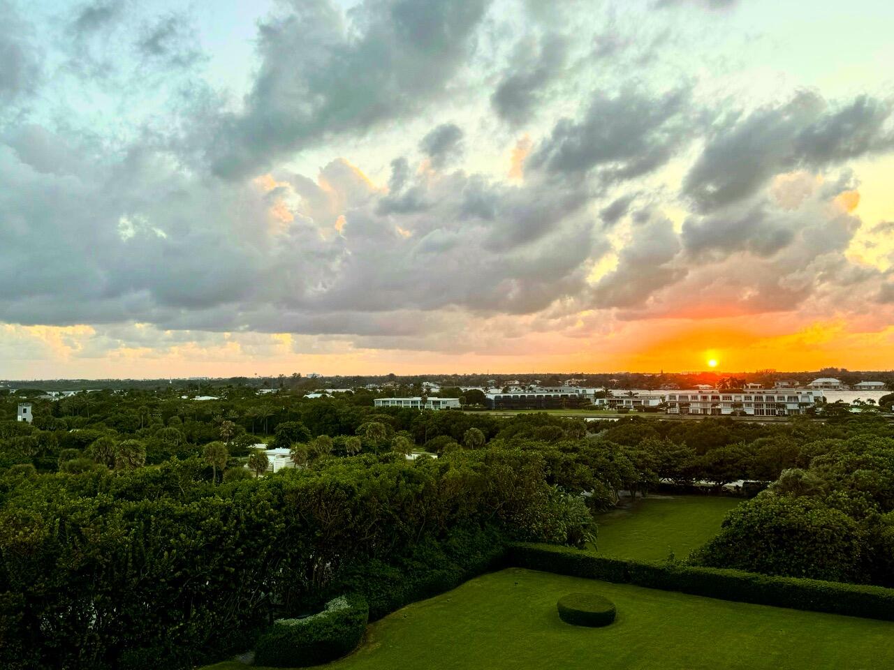 TWENTY ONE HUNDRED CONDO - Residential