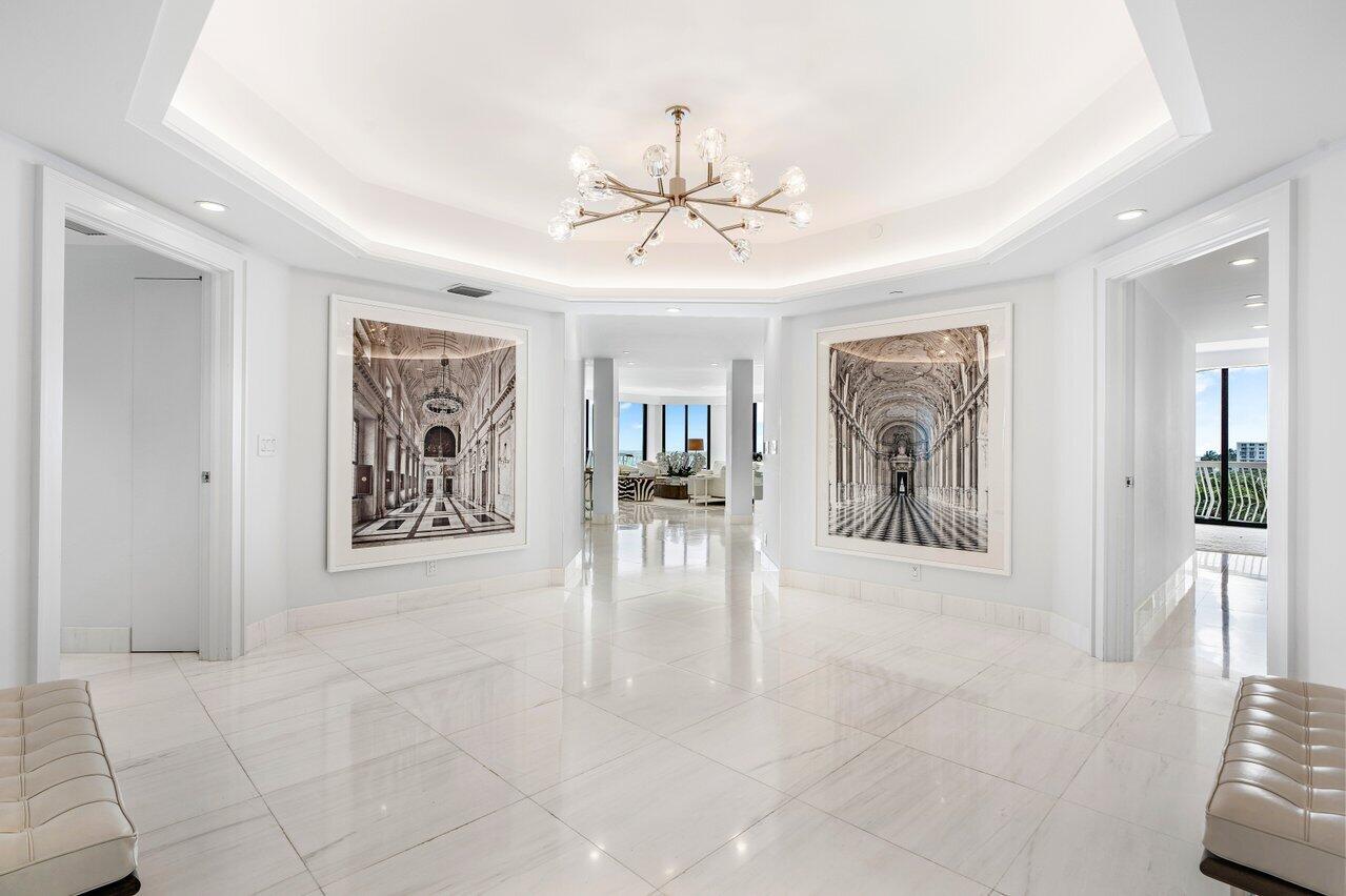 TWENTY ONE HUNDRED CONDO - Residential