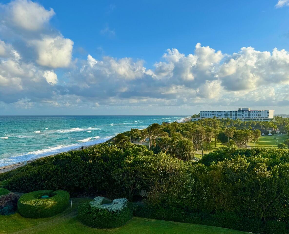TWENTY ONE HUNDRED CONDO - Residential