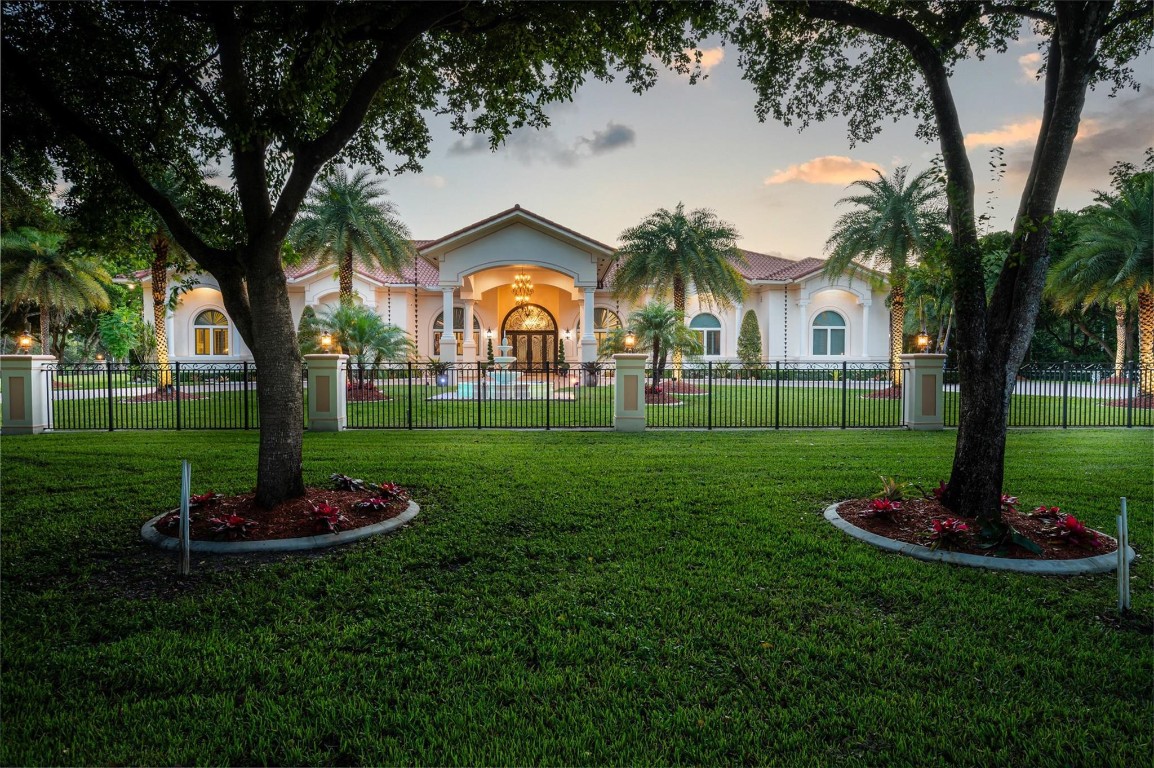 Estates At Sunshine Ranch - Residential