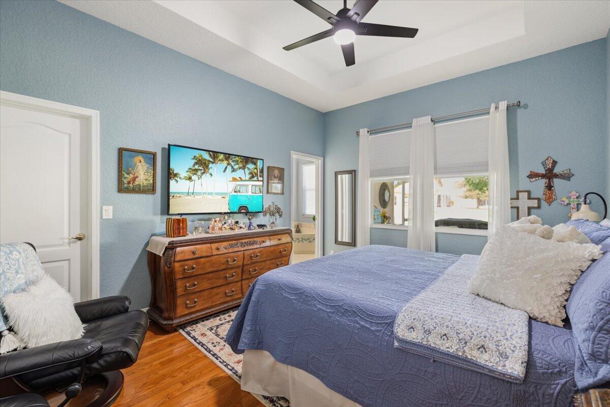 PORTOFINO SHORES - Residential