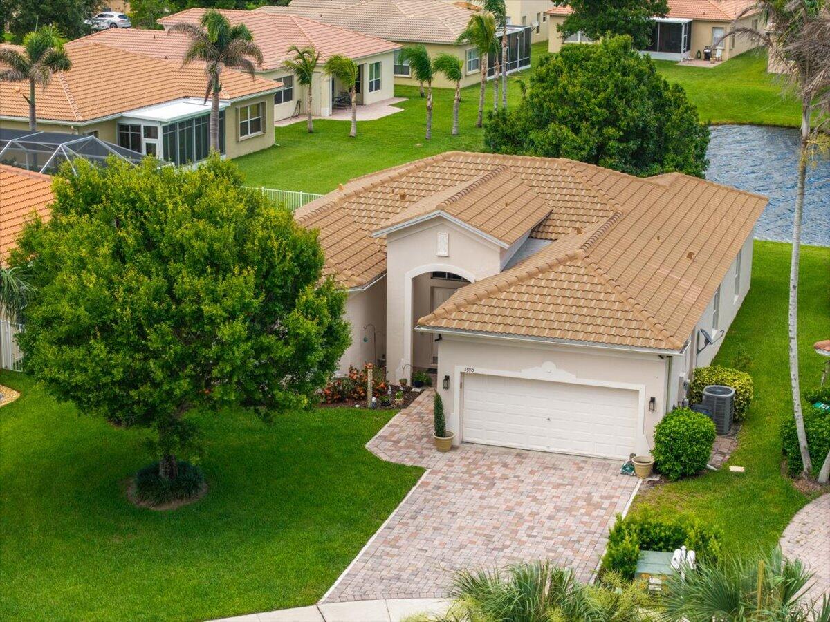 PORTOFINO SHORES - Residential