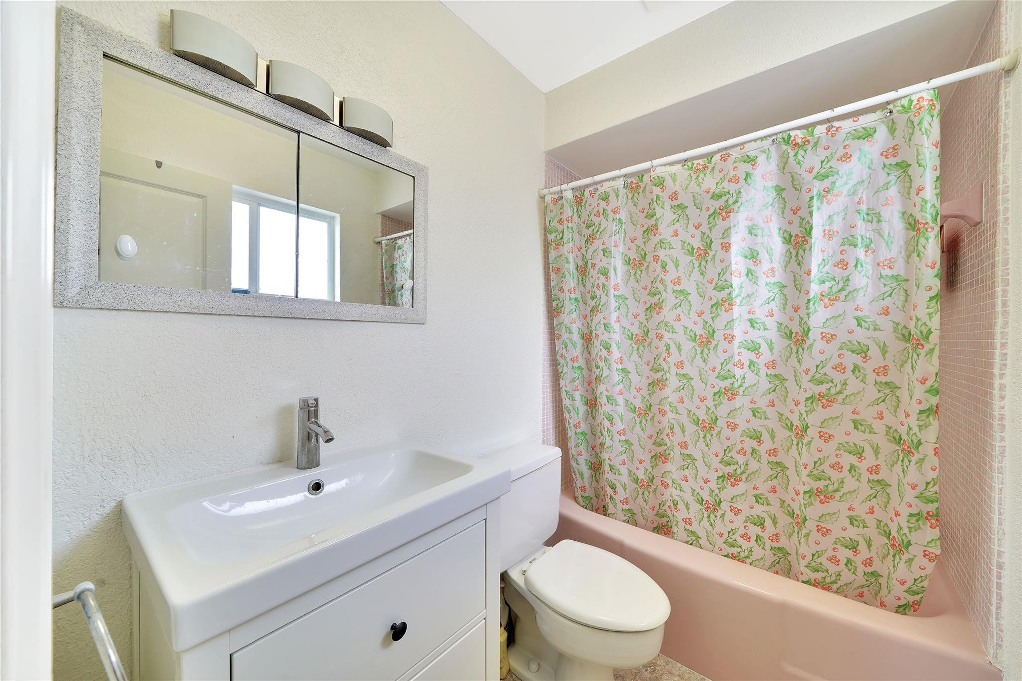 PARK RIDGE NORTH APTS CONDO - Residential