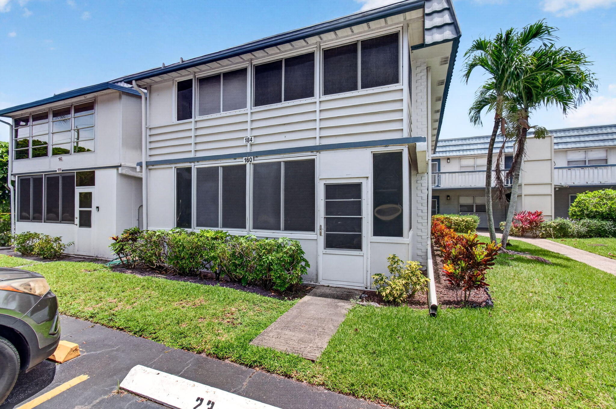 KINGS POINT - Residential