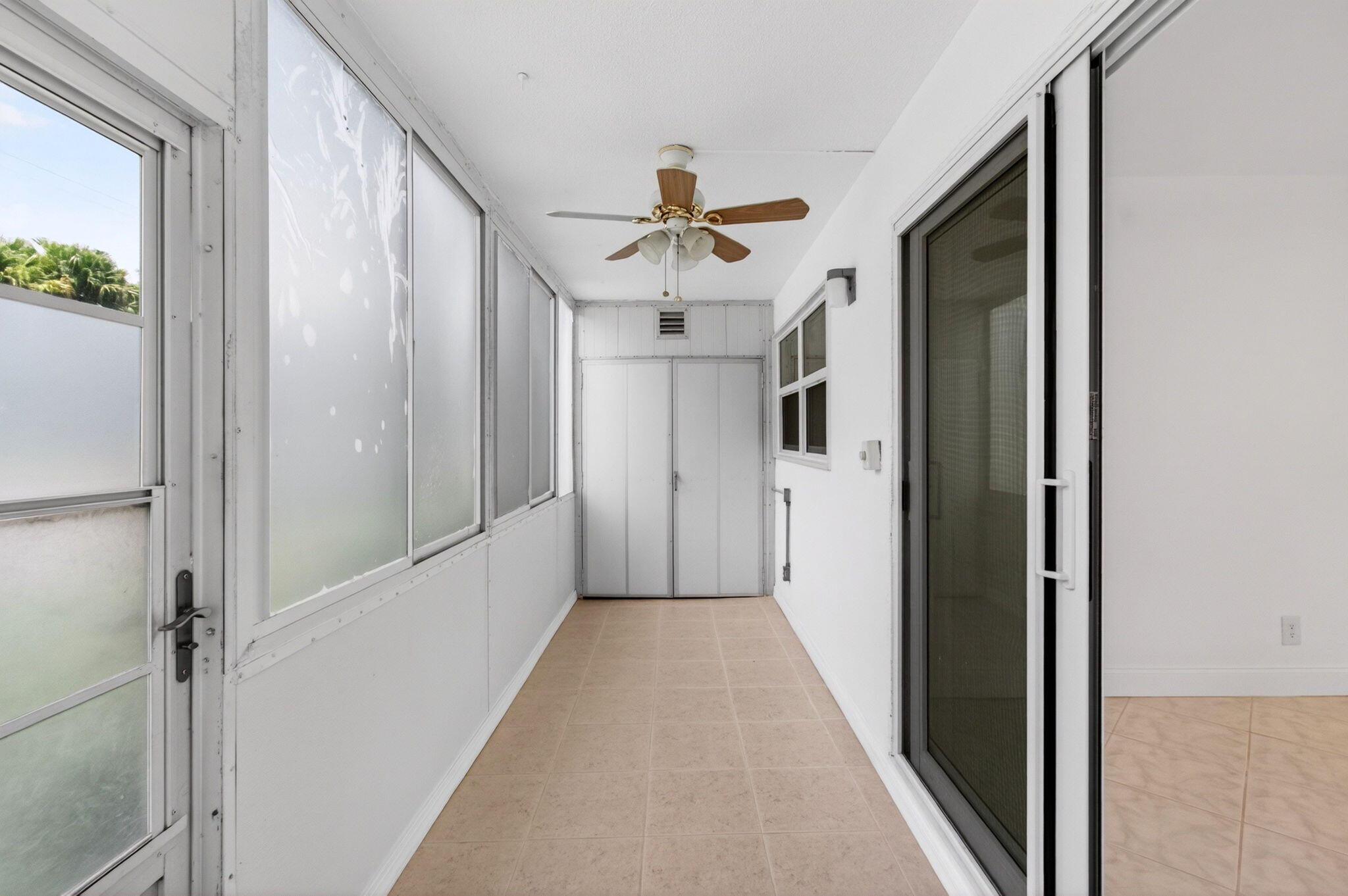 KINGS POINT - Residential
