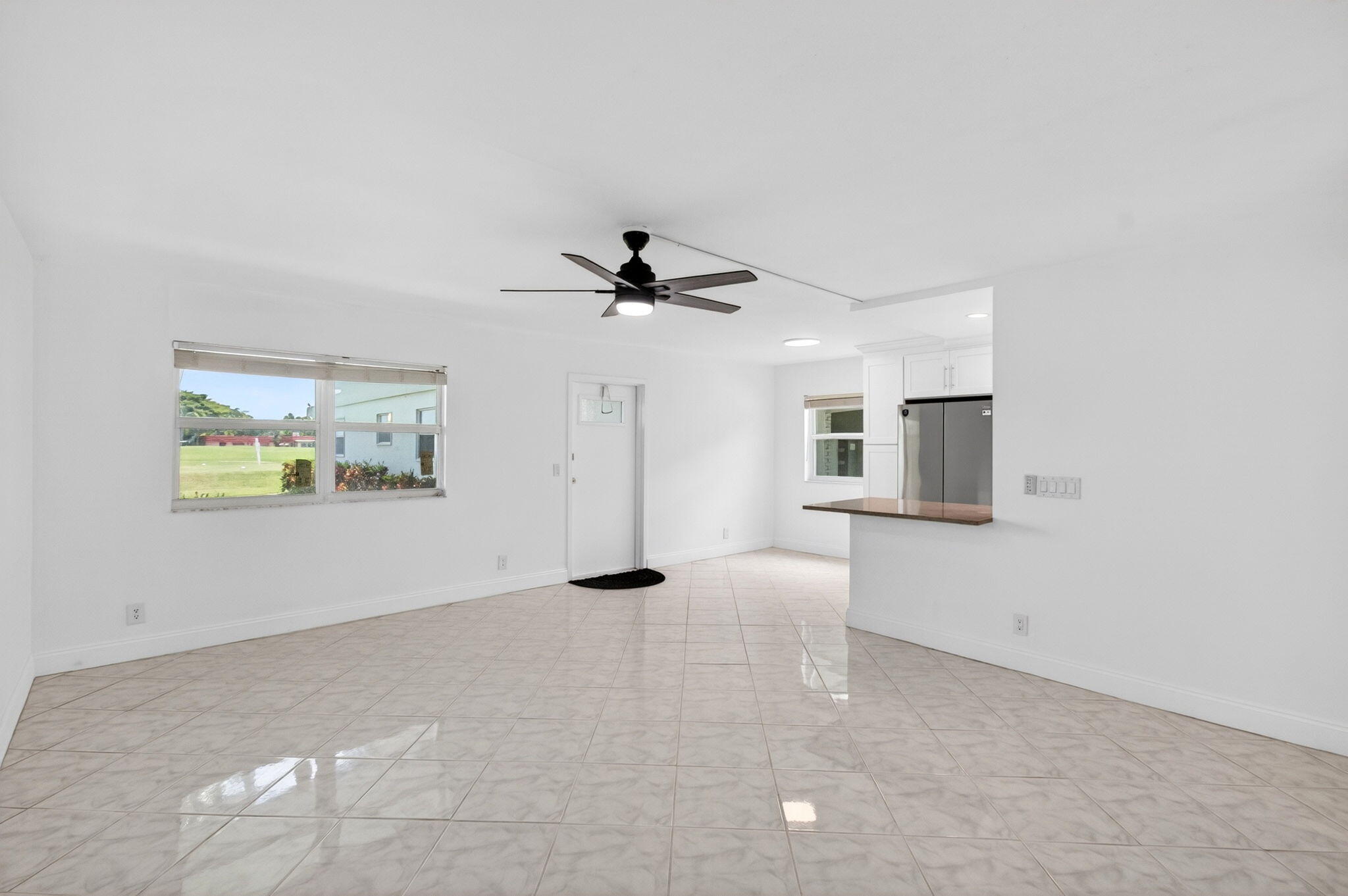 KINGS POINT - Residential