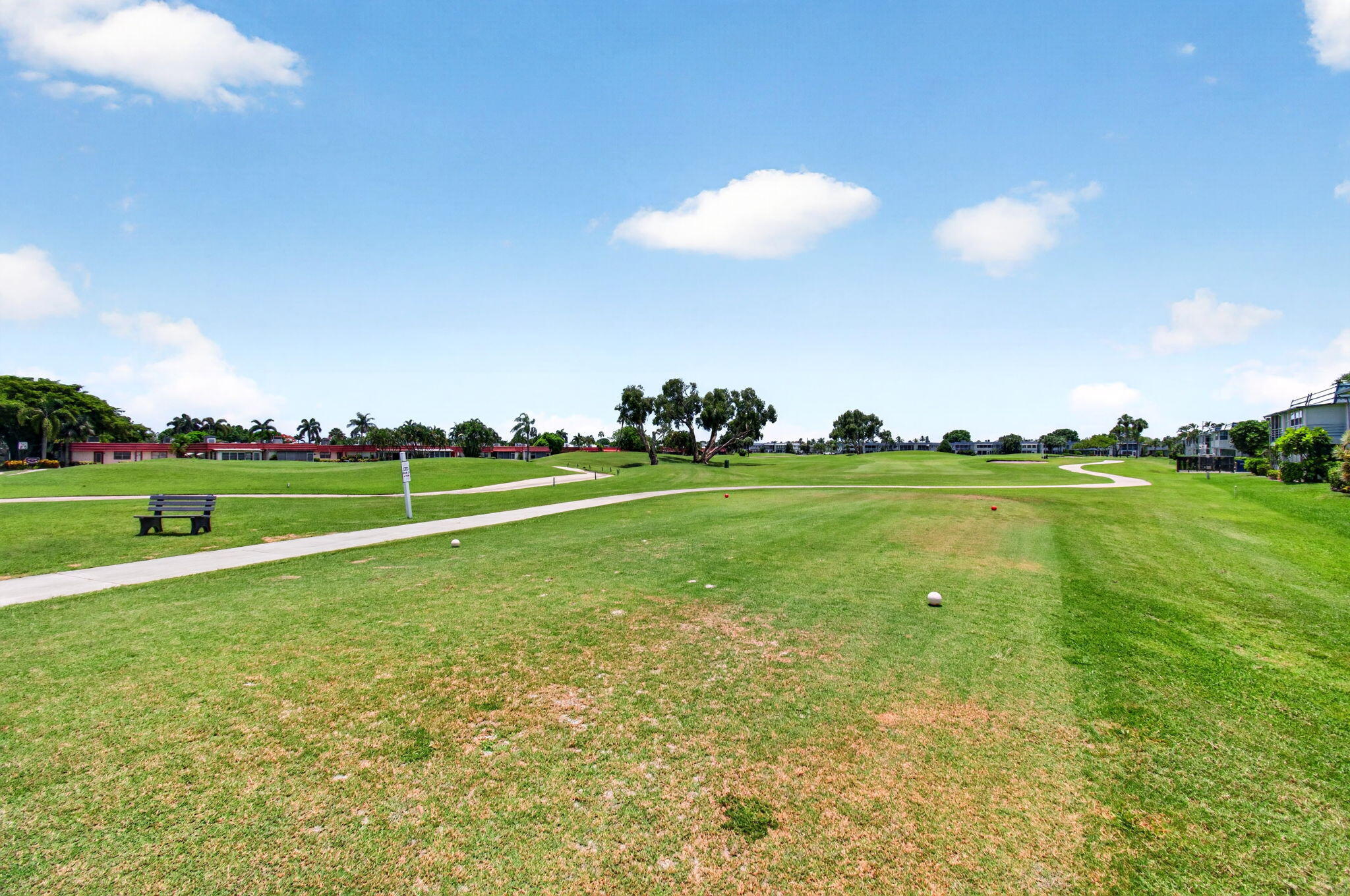 KINGS POINT - Residential
