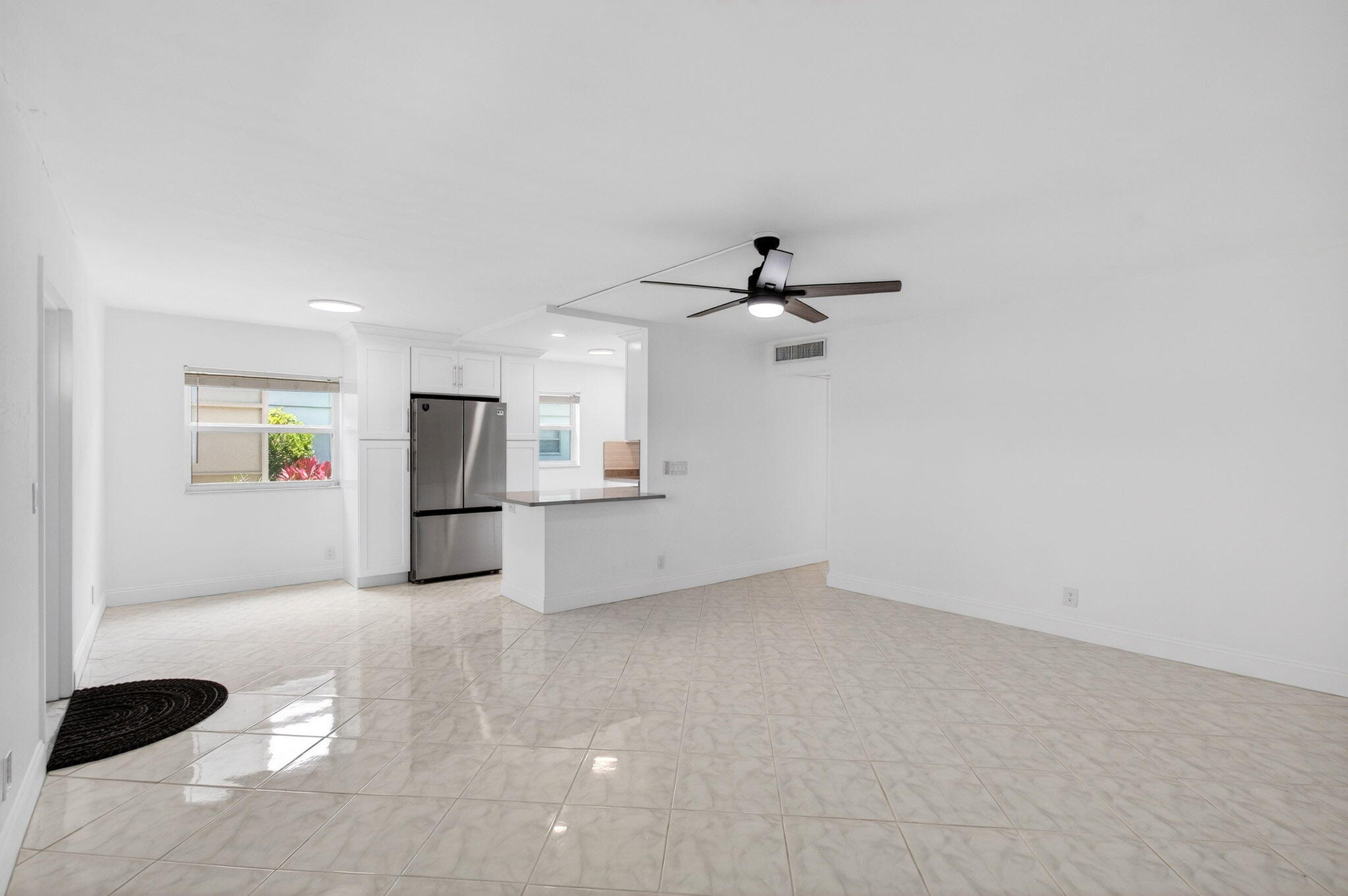 KINGS POINT - Residential