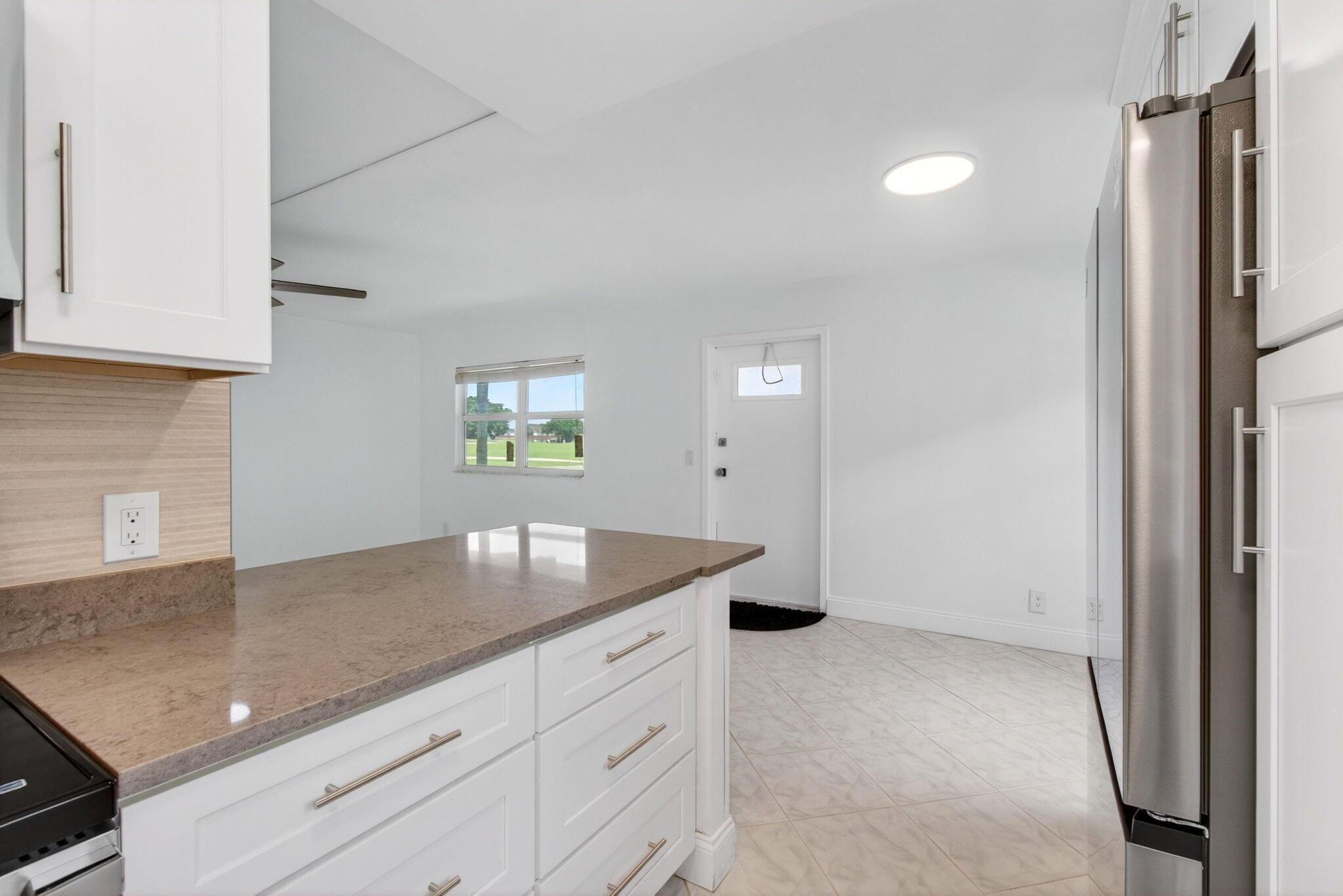 KINGS POINT - Residential