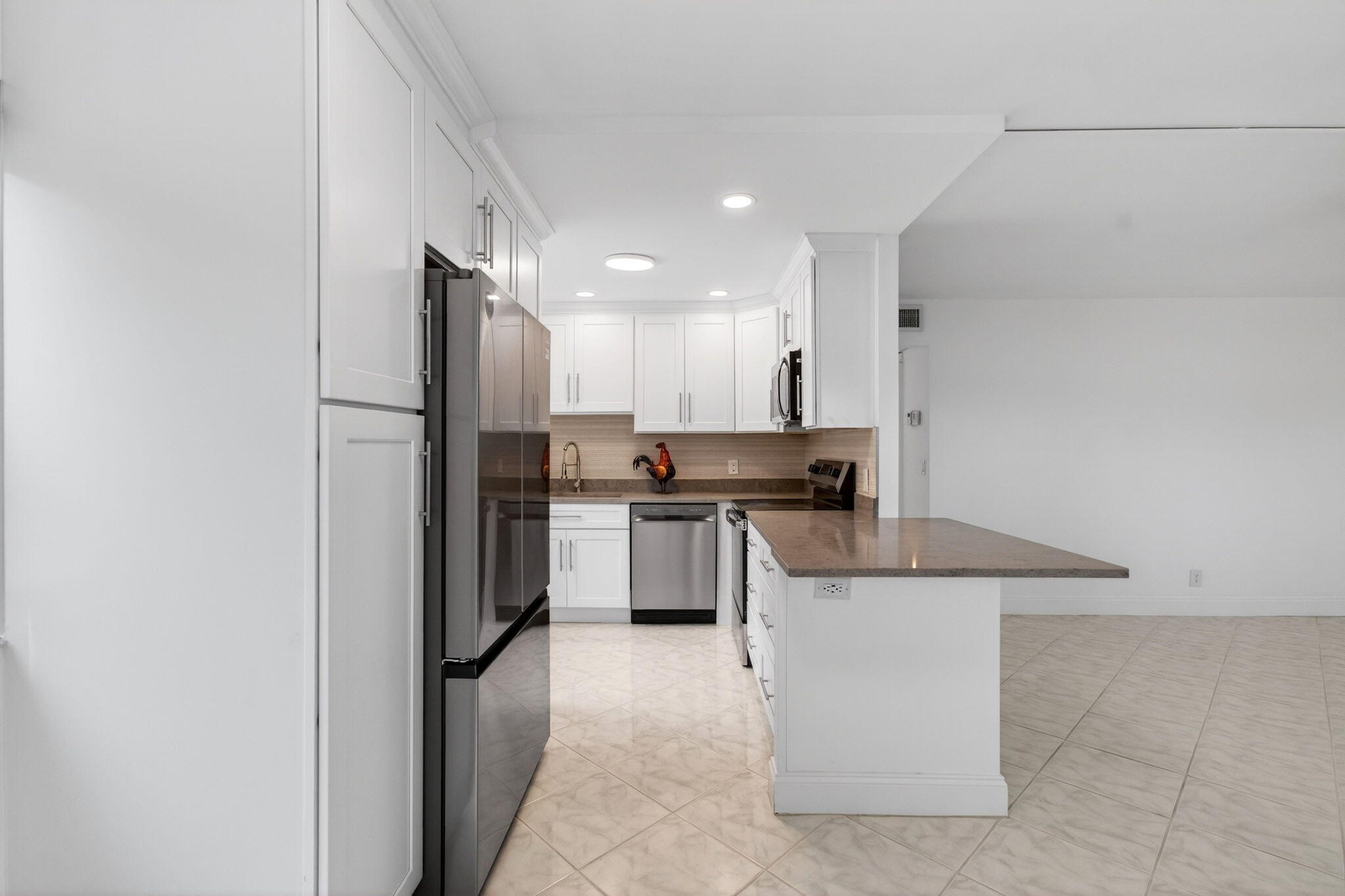 KINGS POINT - Residential