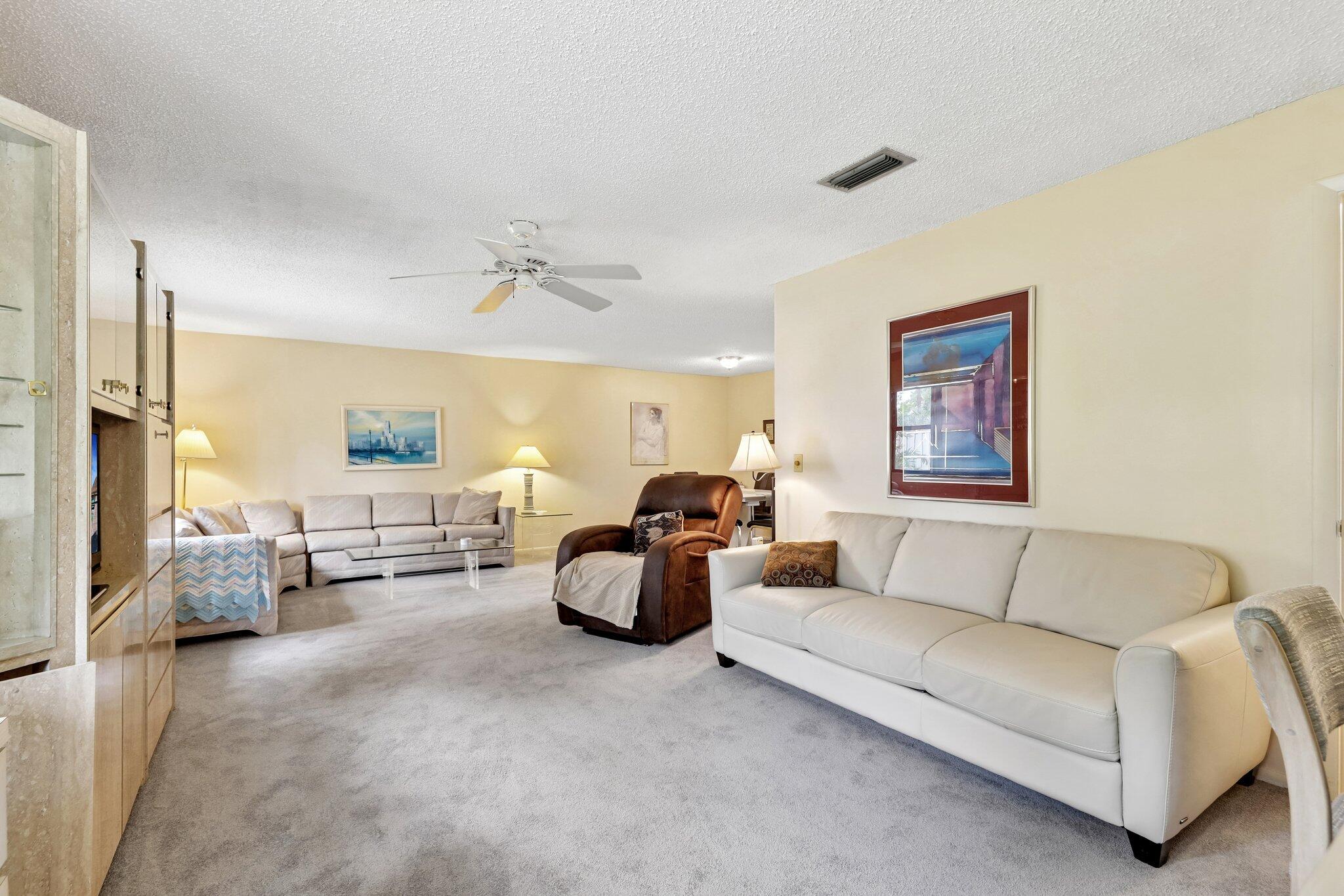 STRATHMORE GATE I UNIT TWO - Residential
