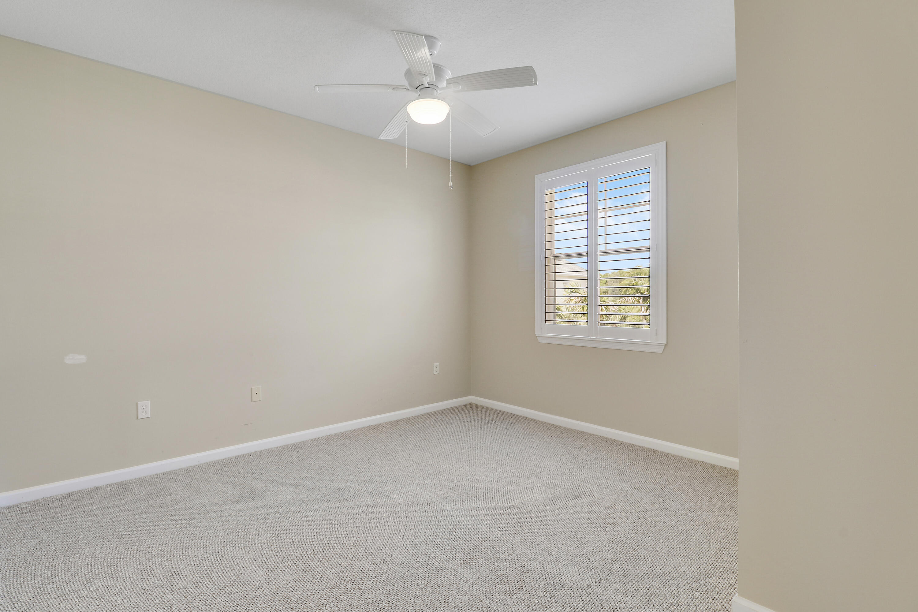SOMERSET AT ABACOA CONDO - Residential
