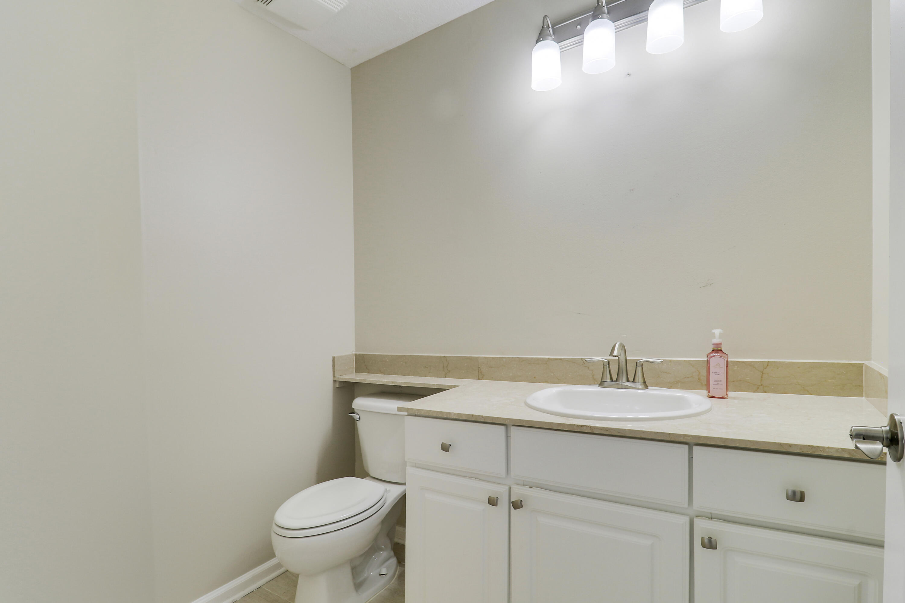 SOMERSET AT ABACOA CONDO - Residential