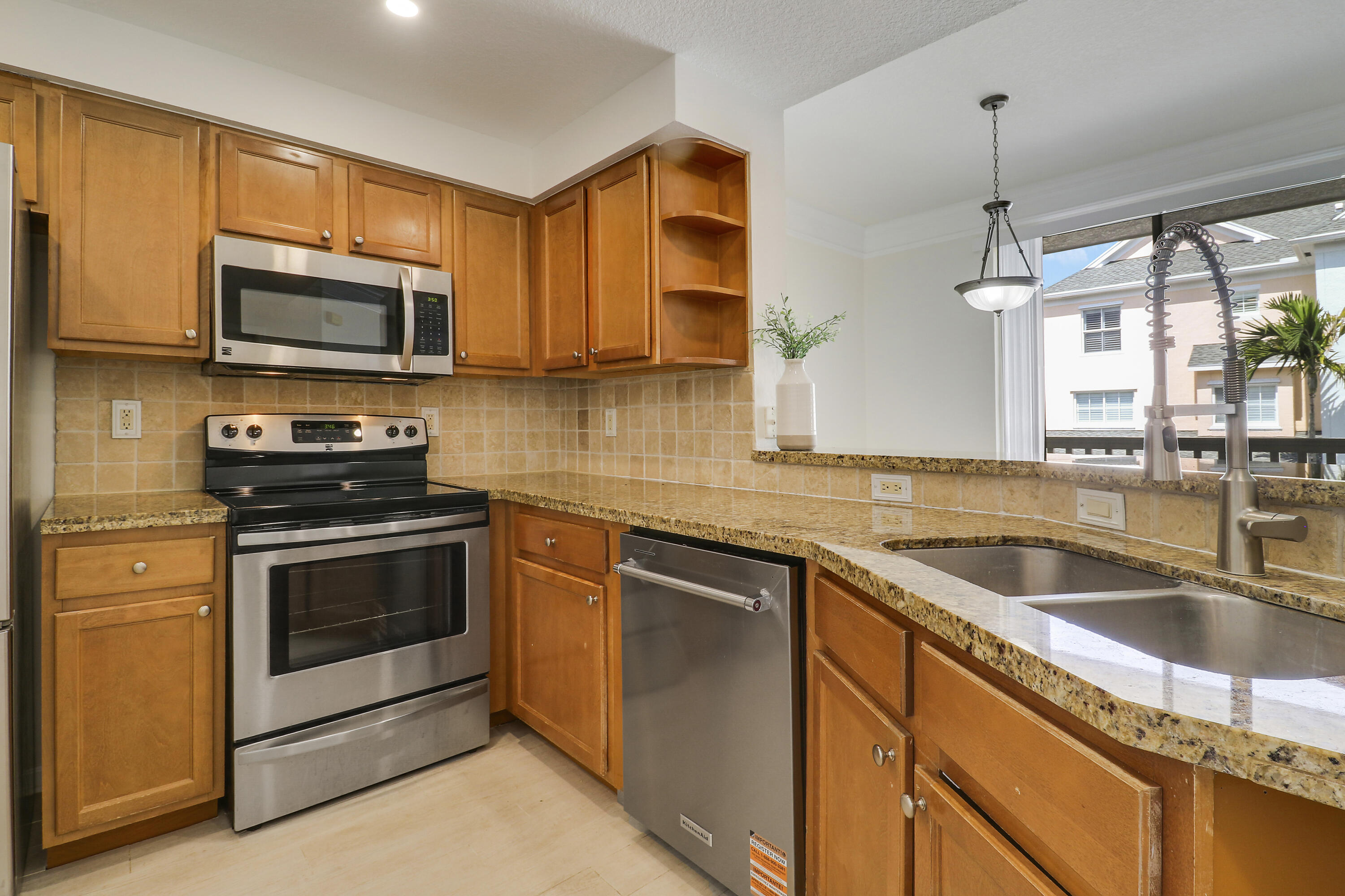 SOMERSET AT ABACOA CONDO - Residential